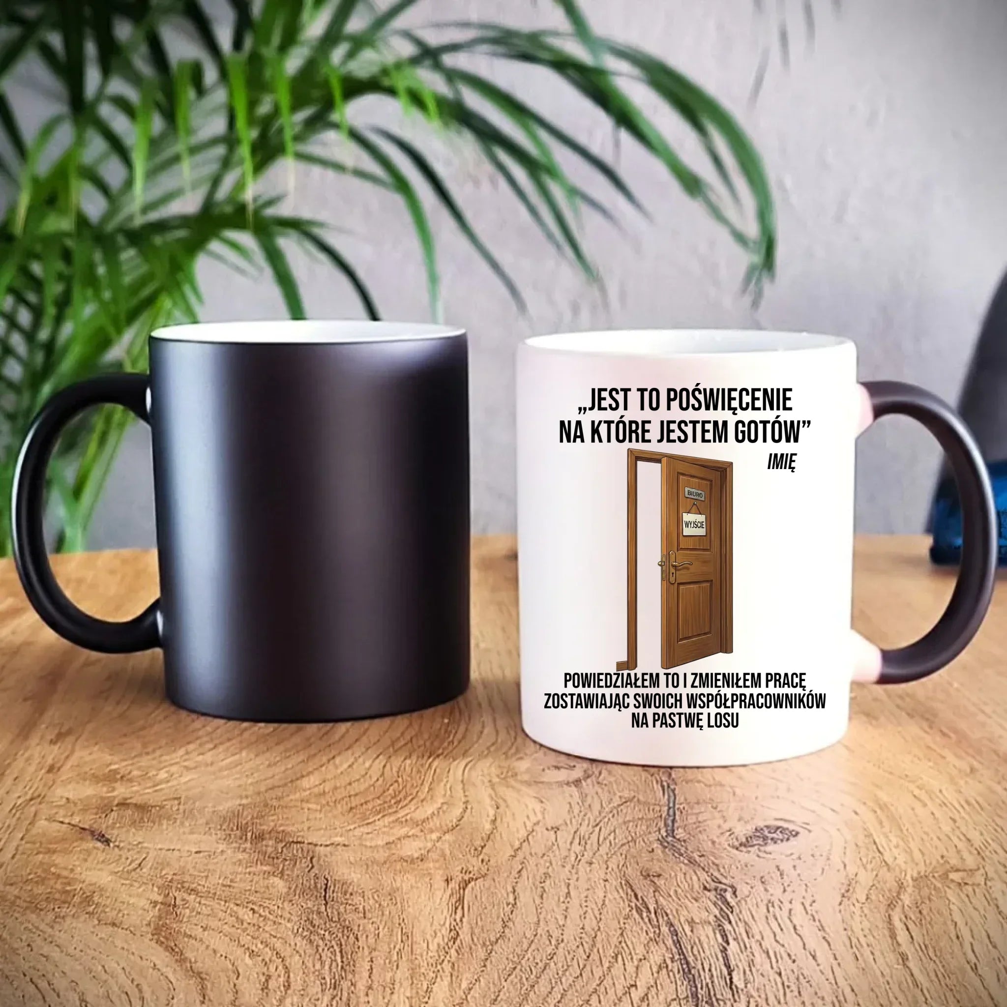 Kubek magiczny na odejście z pracy - Poświęcenie, na które jestem gotów - personalizowany OP02 - StoryCups.pl