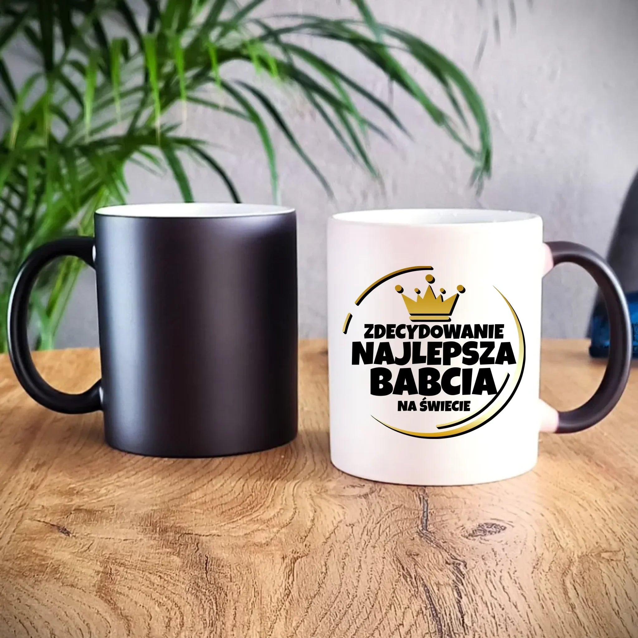 Kubek magiczny dla babci - Zdecydowanie najlepsza babcia B32 - StoryCups.pl
