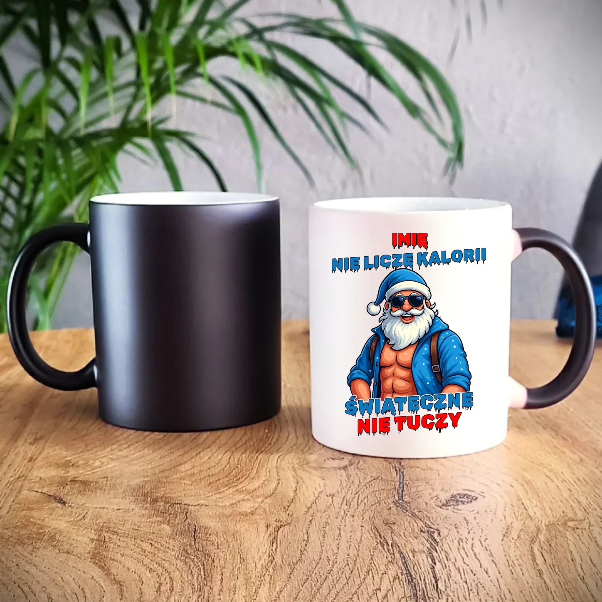 Kubek magiczny świąteczny z Mikołajem - Świąteczne nie tuczy - personalizowany BN118 - StoryCups.pl