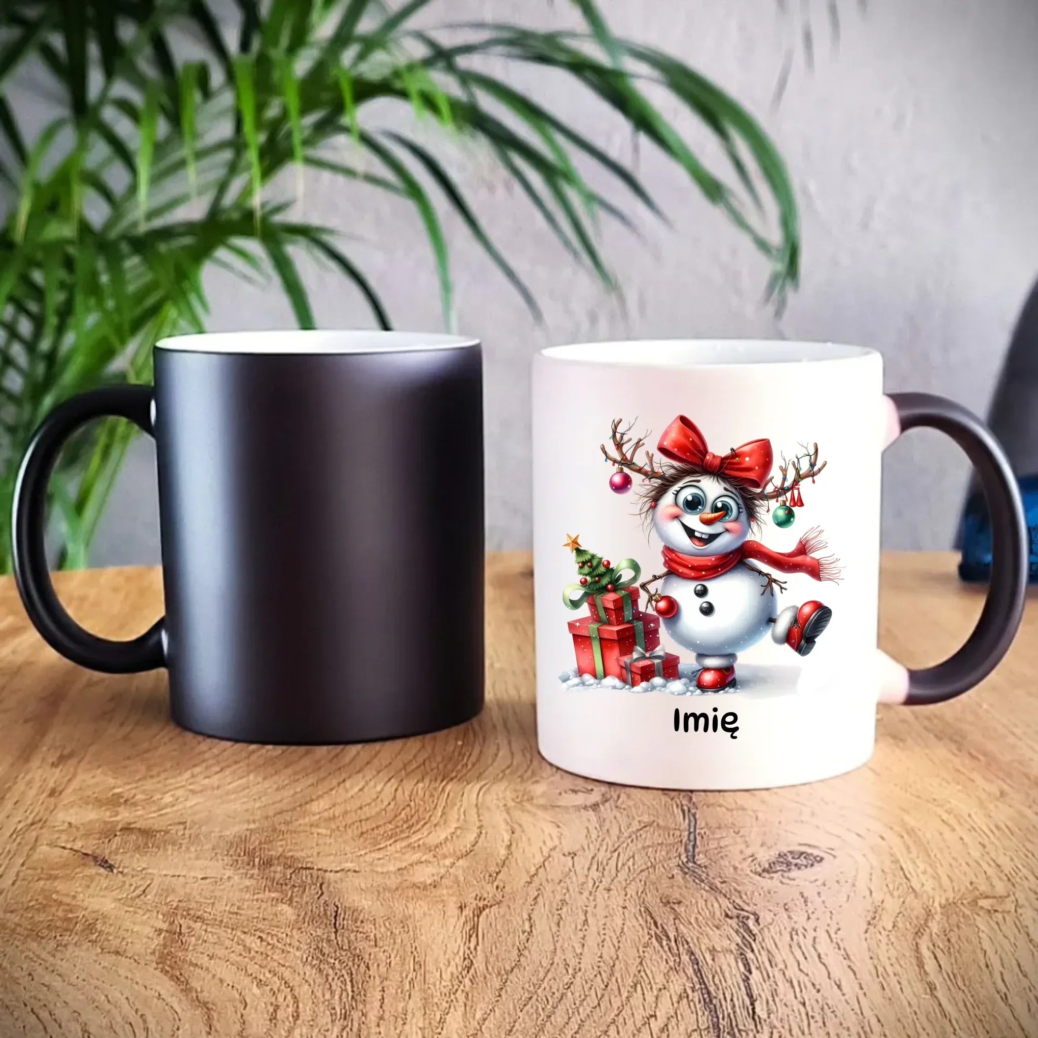 Kubek magiczny świąteczny dla niej - Bałwanek - personalizowany BN123 - StoryCups.pl