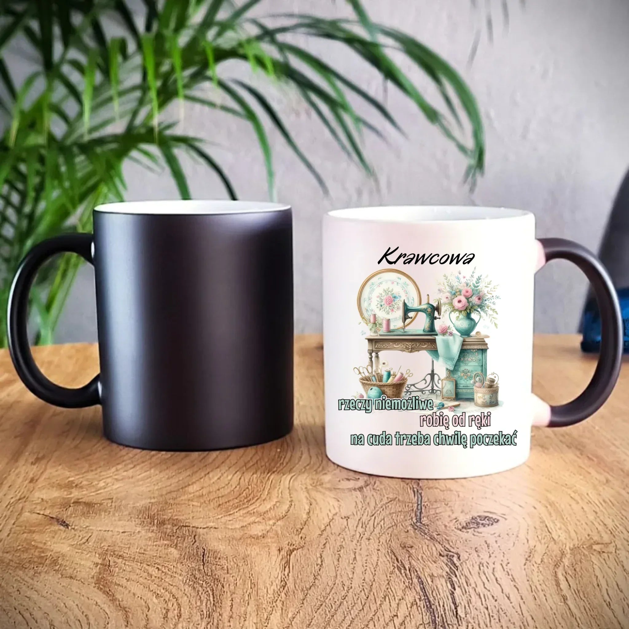 Kubek magiczny szyciowy dla krawcowej - Rzeczy niemożliwe HS35 - StoryCups.pl