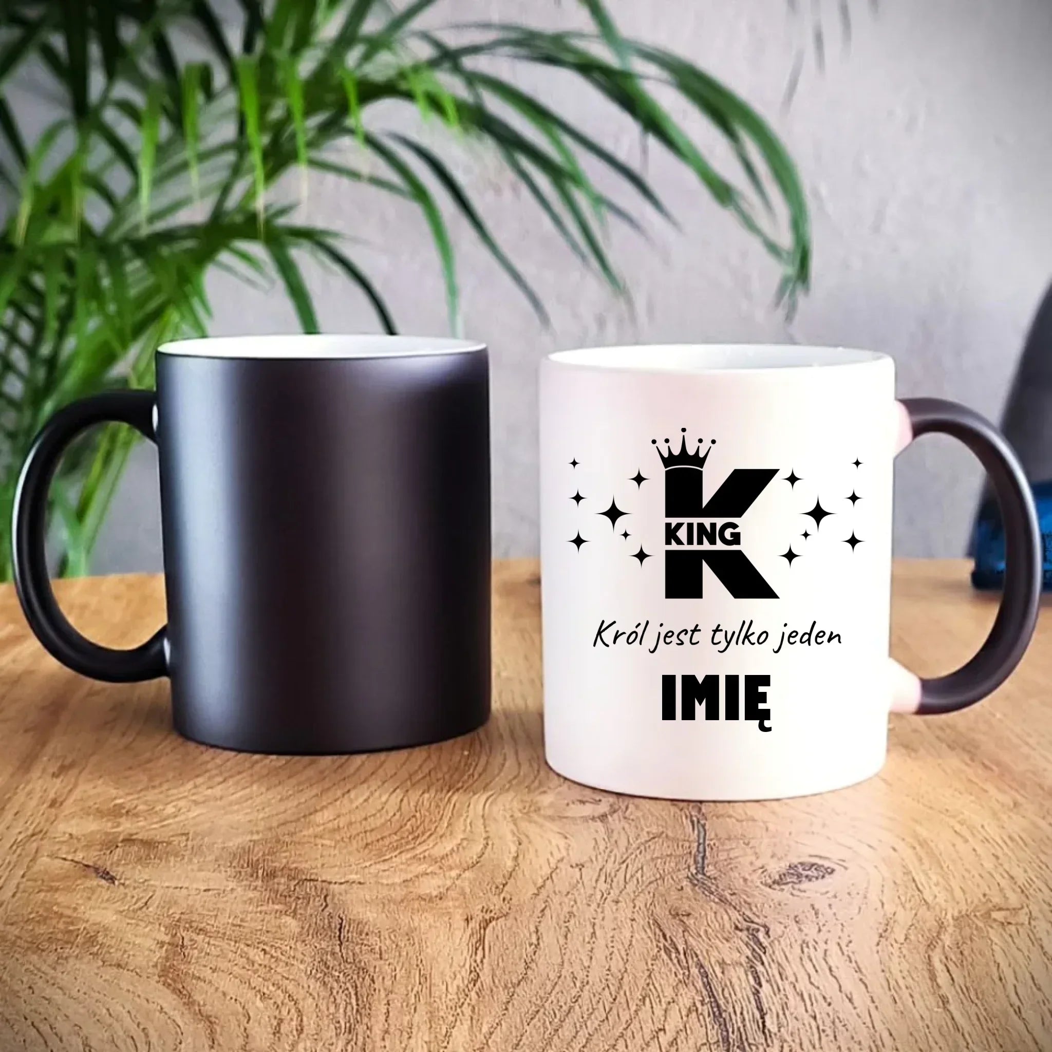Kubek magiczny dla niego - King Król jest tylko jeden - personalizowany W40 - StoryCups.pl