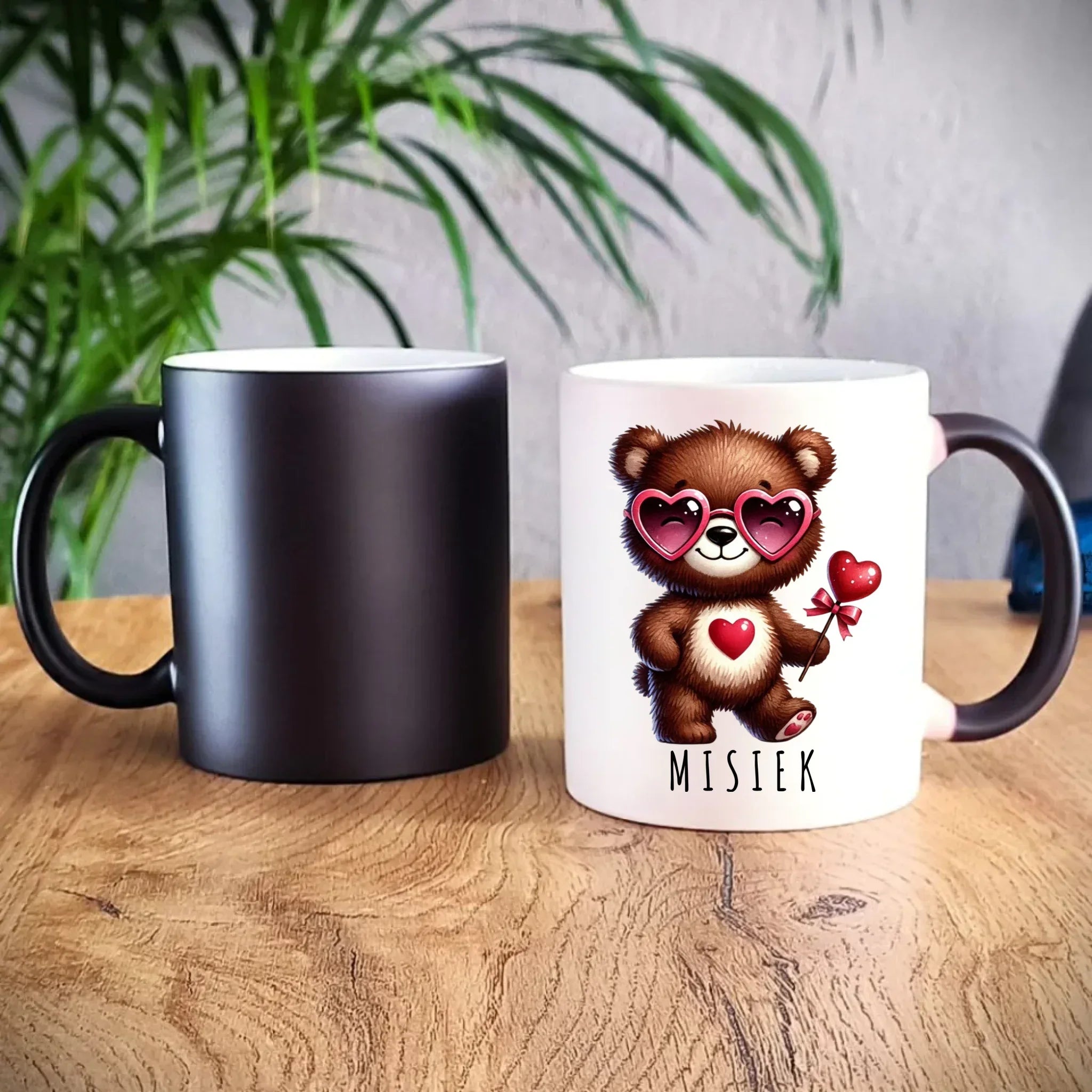 Kubek magiczny - Misiek z sercem W34 - StoryCups.pl