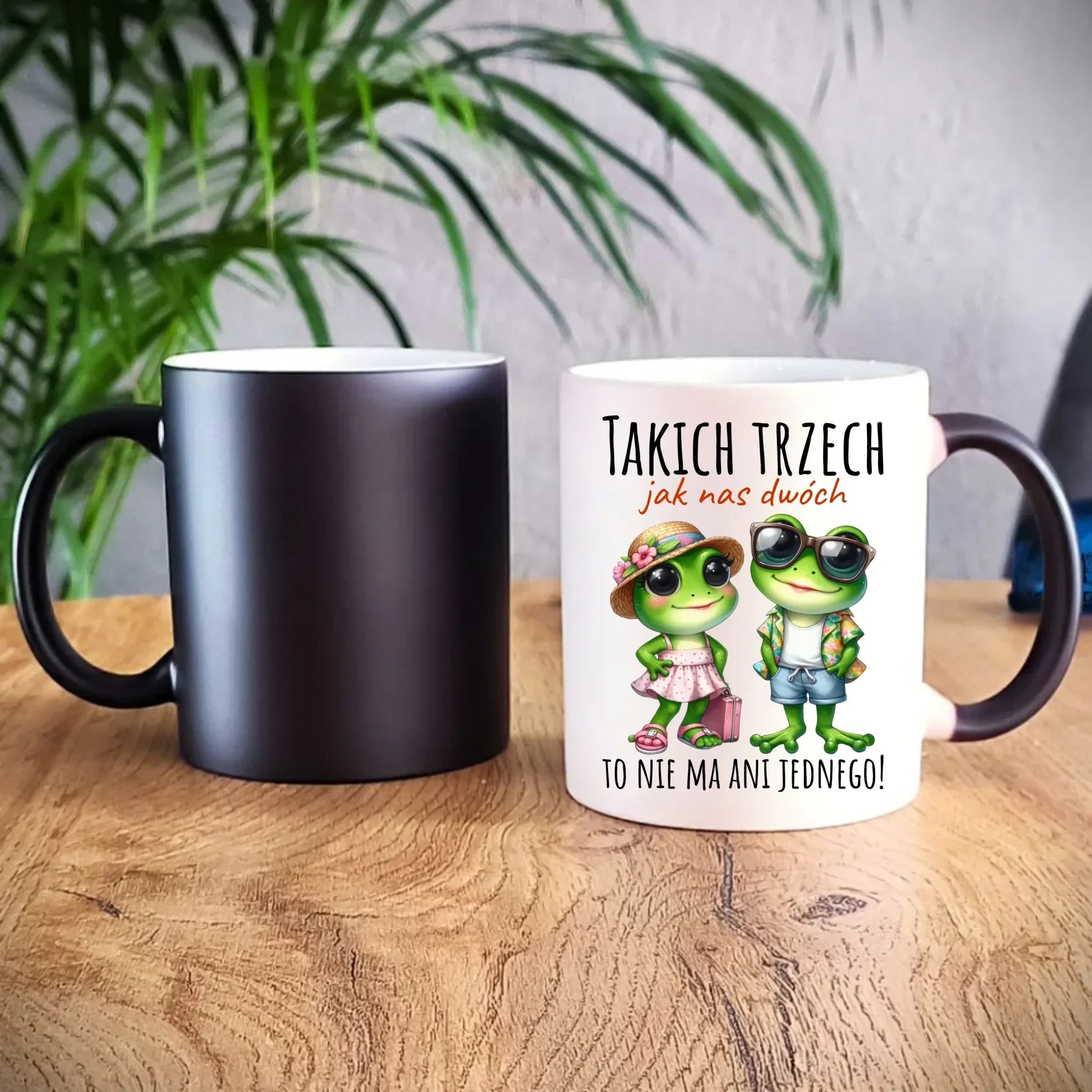 Kubek magiczny dla par - Żabki Takich trzech jak nas dwóch DCH11 - StoryCups.pl