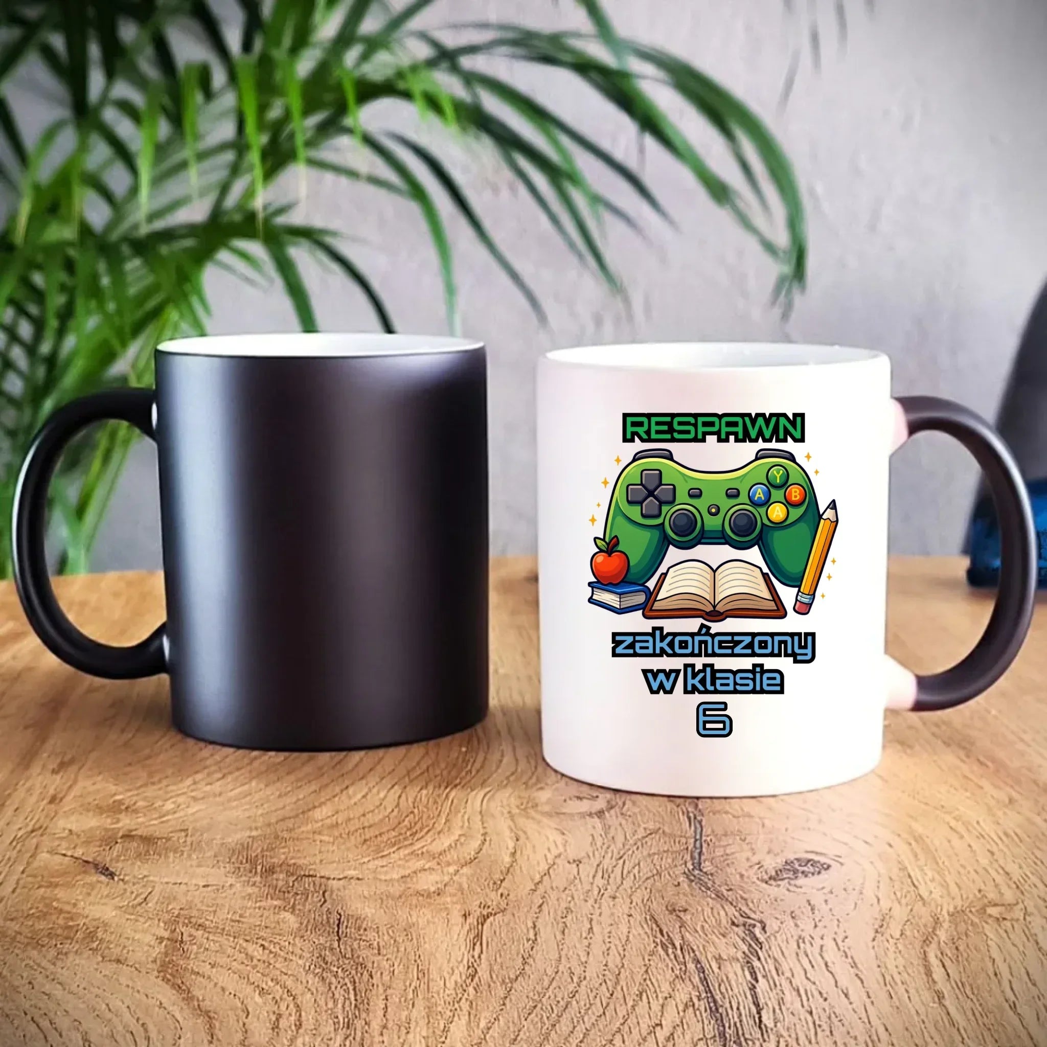 Kubek magiczny szkolny - Respawn - gamer do szkoły - personalizowany SZ18 - StoryCups.pl