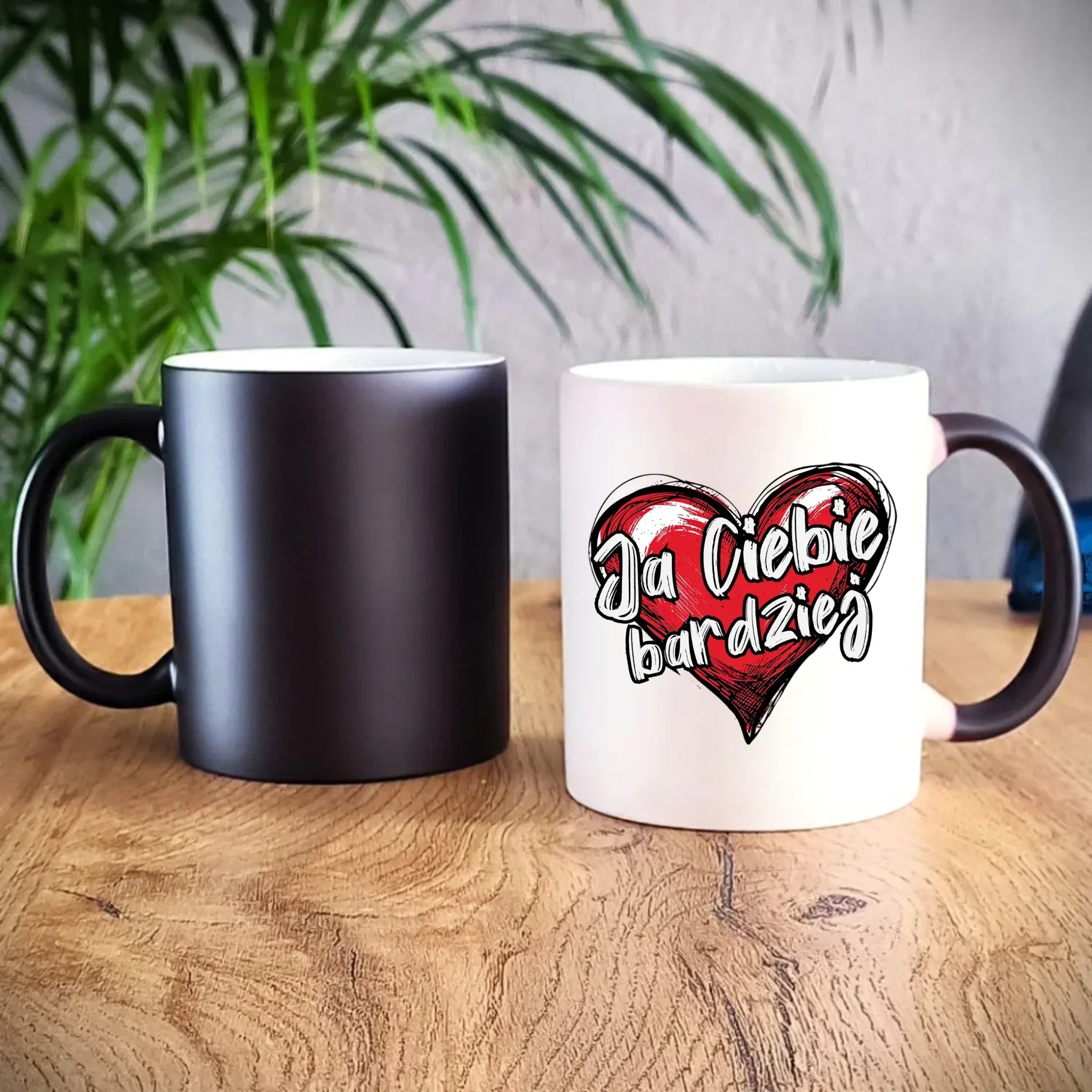Kubek magiczny dla par - Serce Ja Ciebie bardziej W84 - StoryCups.pl