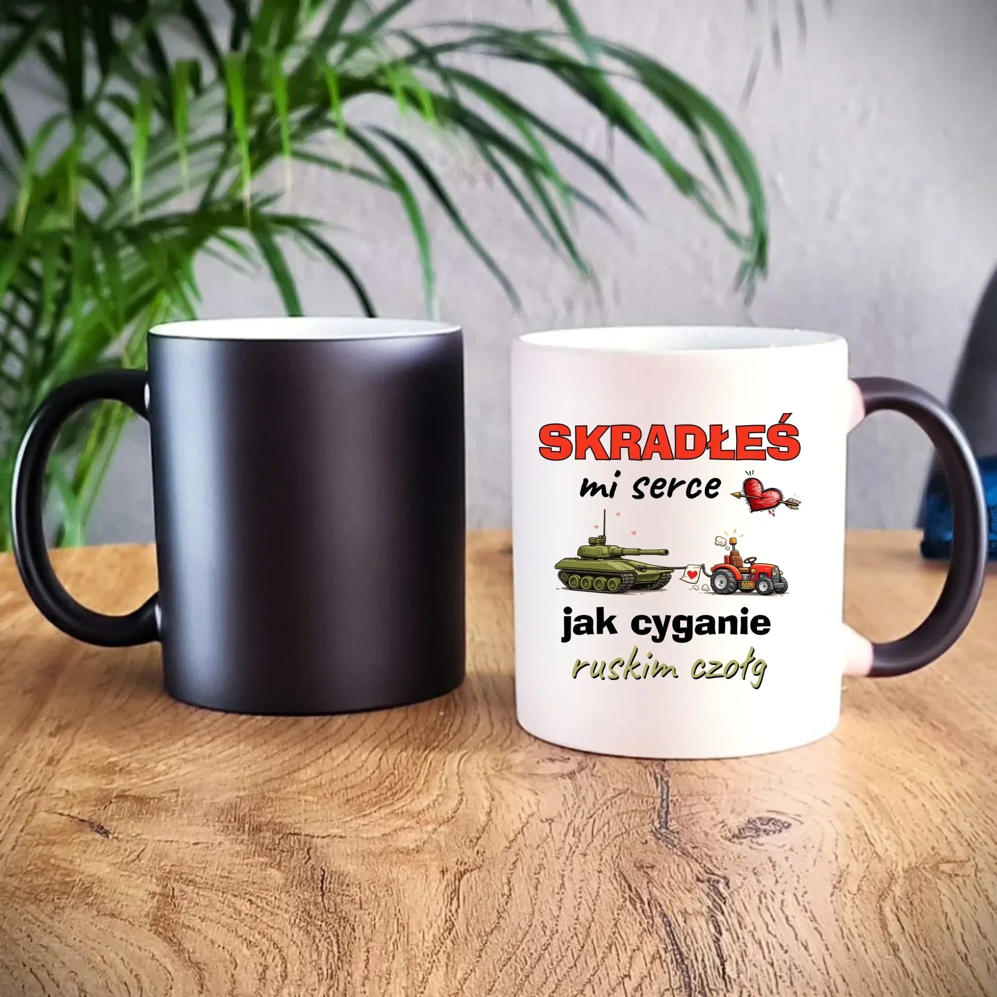 Kubek magiczny - Skradłeś mi serce jak cyganie ruskim czołg W77 - StoryCups.pl