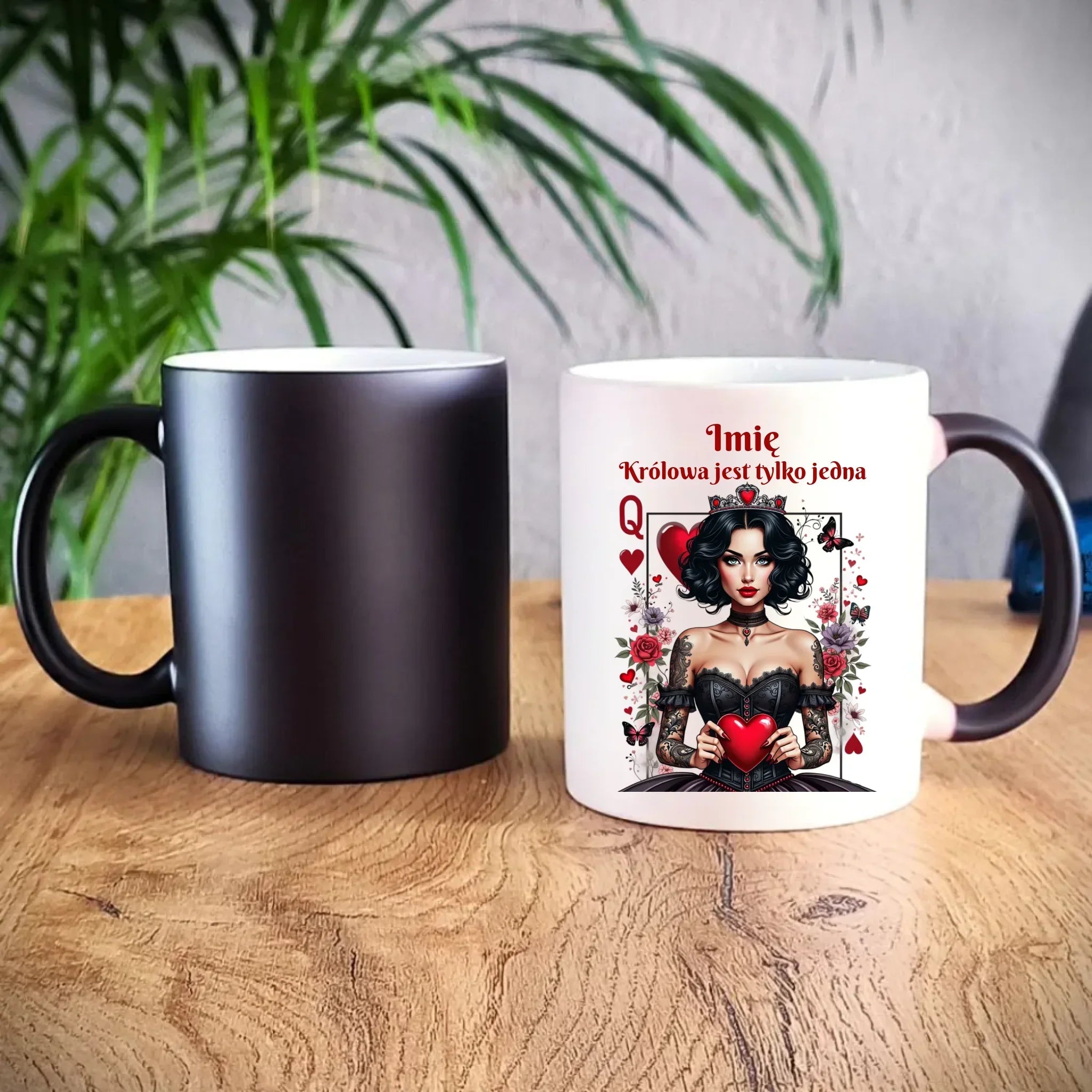 Kubek magiczny dla niej - Królowa jest tylko jedna - personalizowany W46 - StoryCups.pl