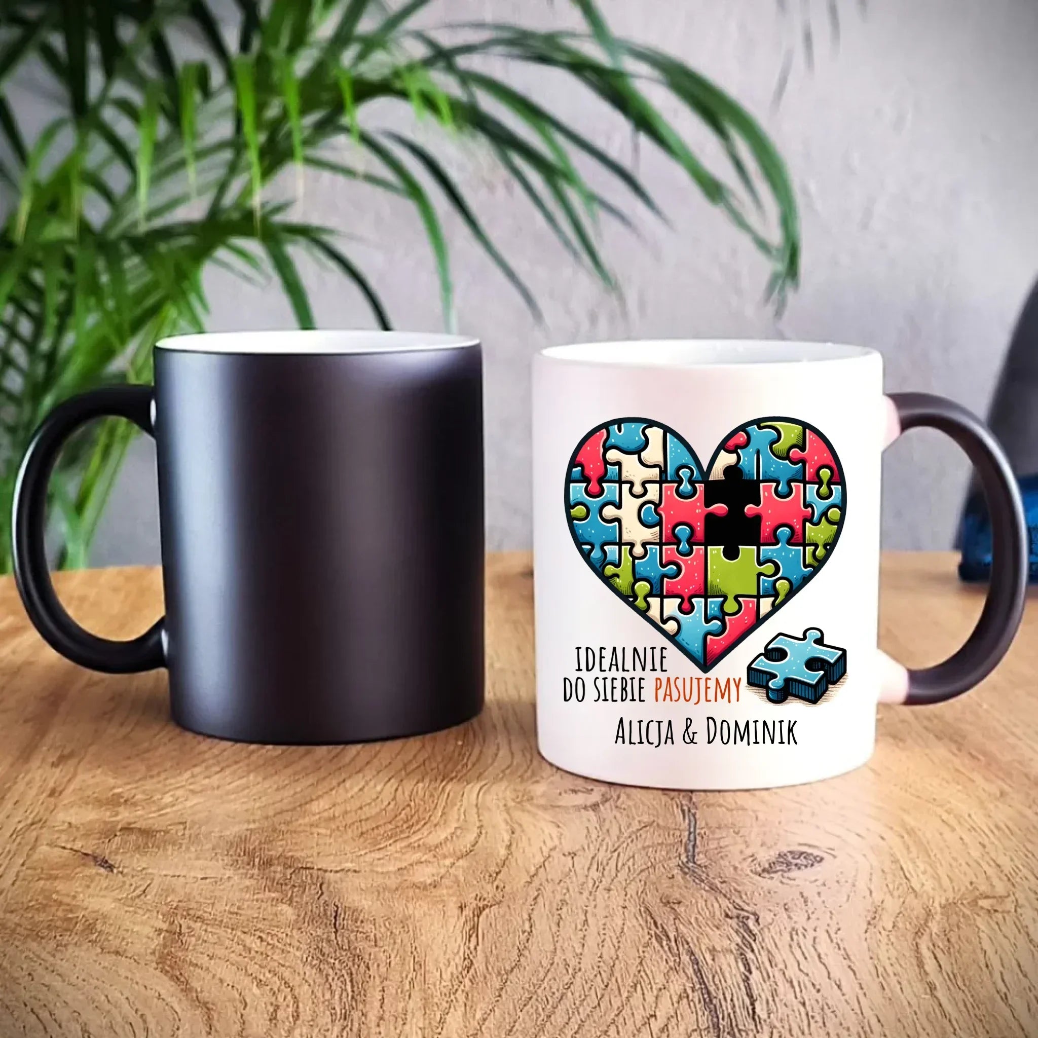 Kubek magiczny dla par - Idealnie do siebie pasujemy - personalizowany W44 - StoryCups.pl