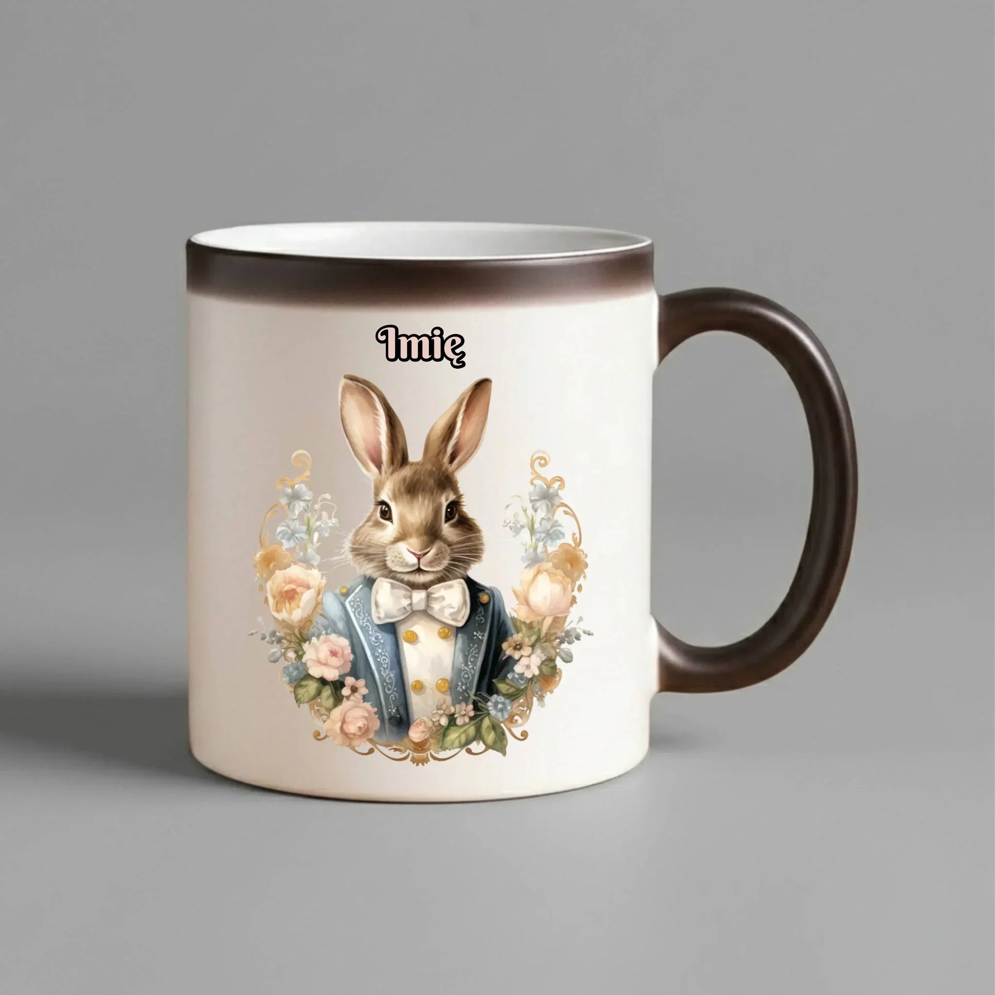 Kubek magiczny na Wielkanoc - Elegancki Pan Zając - Prezent personalizowany WN06 - StoryCups.pl