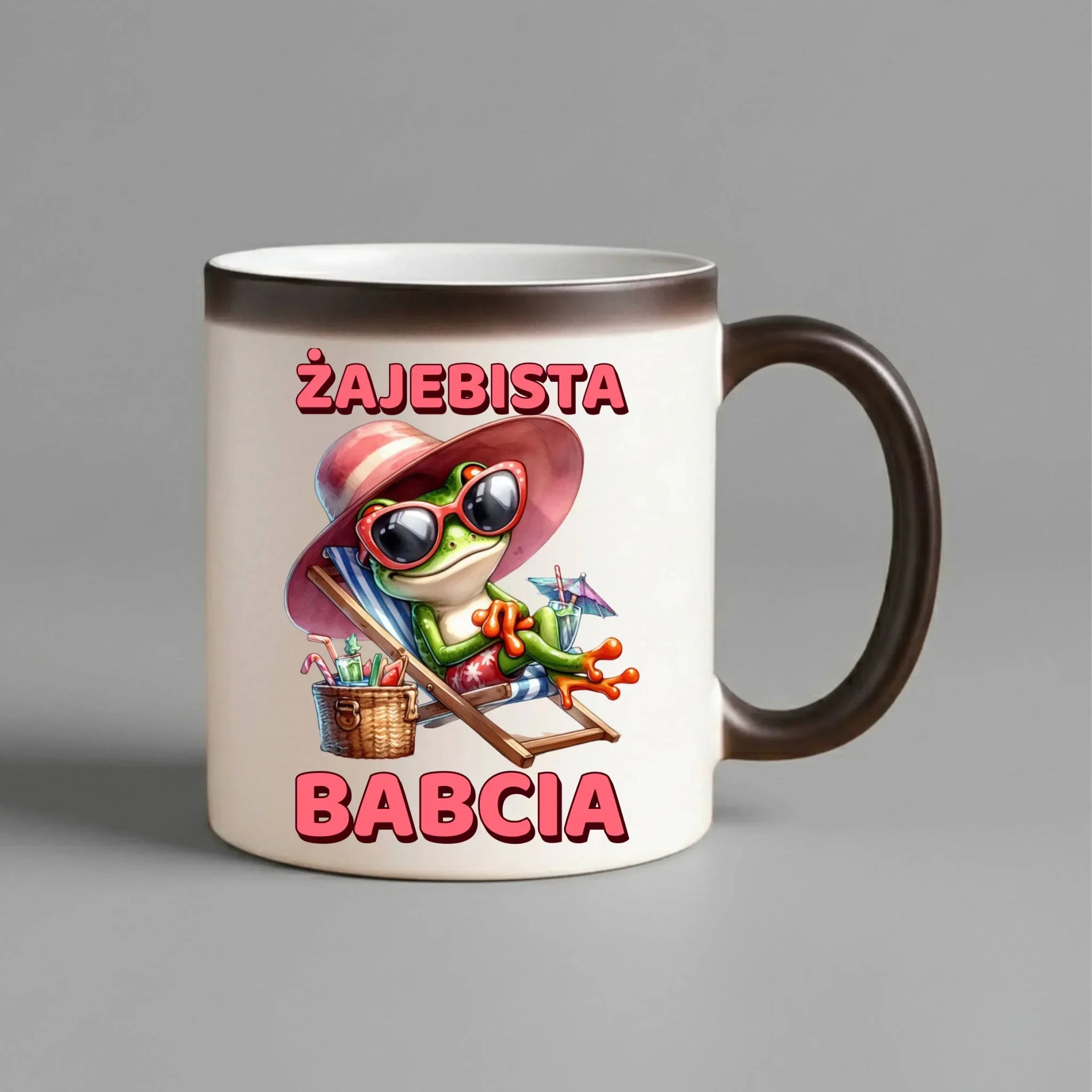 Kubek magiczny dla babci - Żajebista Babcia Żaba B27 - StoryCups.pl