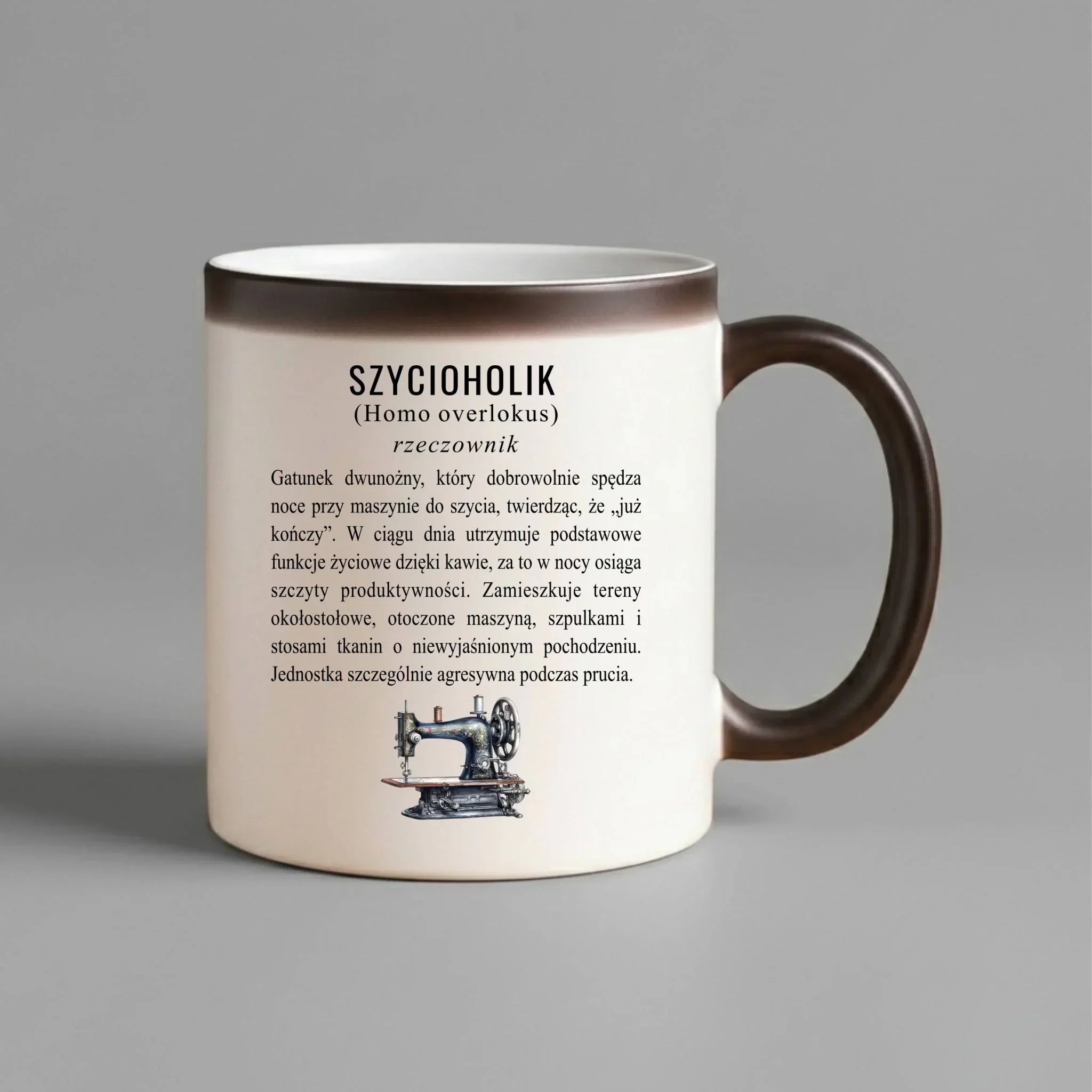Kubek magiczny szyciowy dla krawcowej - Szycioholik definicja HS10 - StoryCups.pl