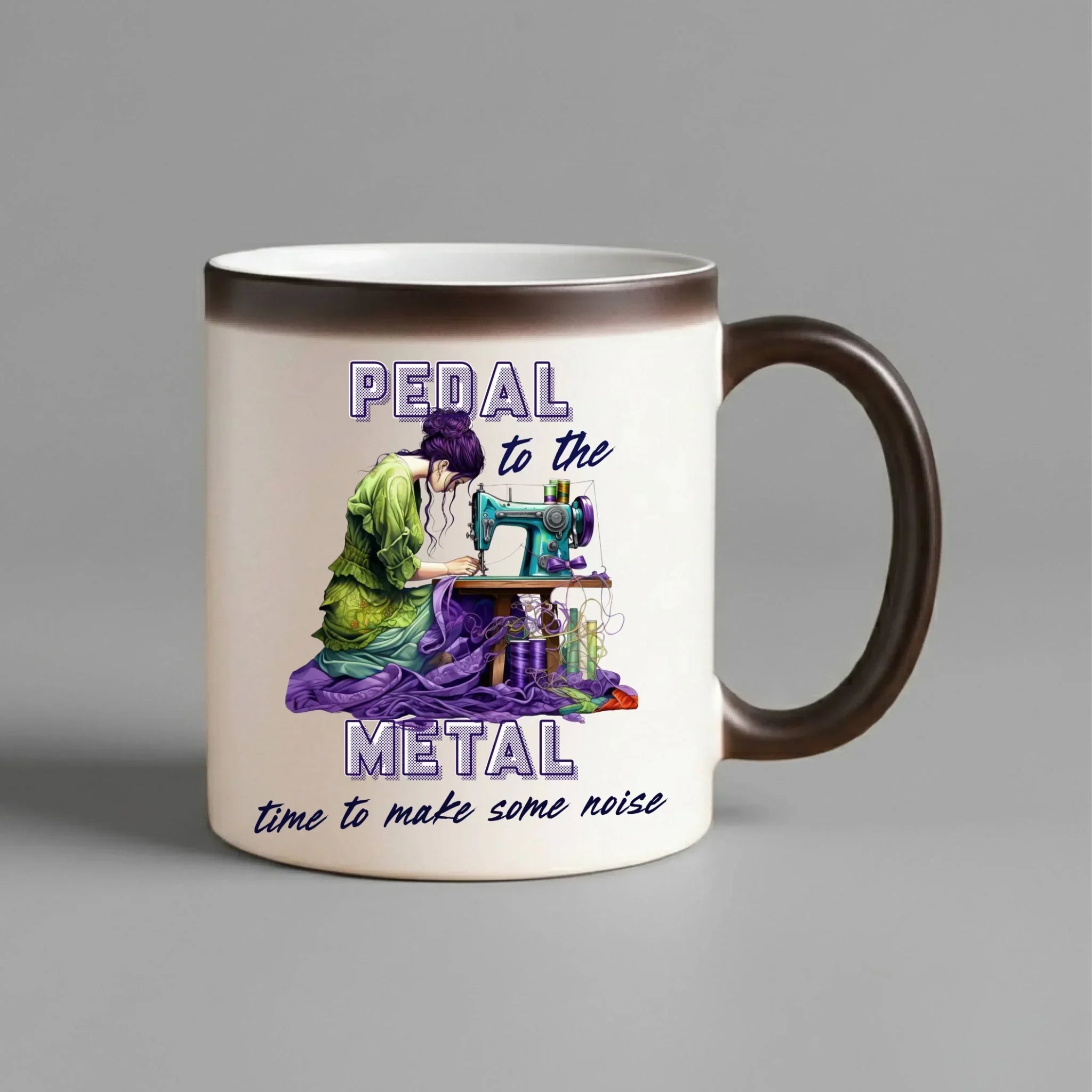Kubek magiczny szyciowy - prezent dla krawcowej - PEDAL METAL HS01 - StoryCups.pl