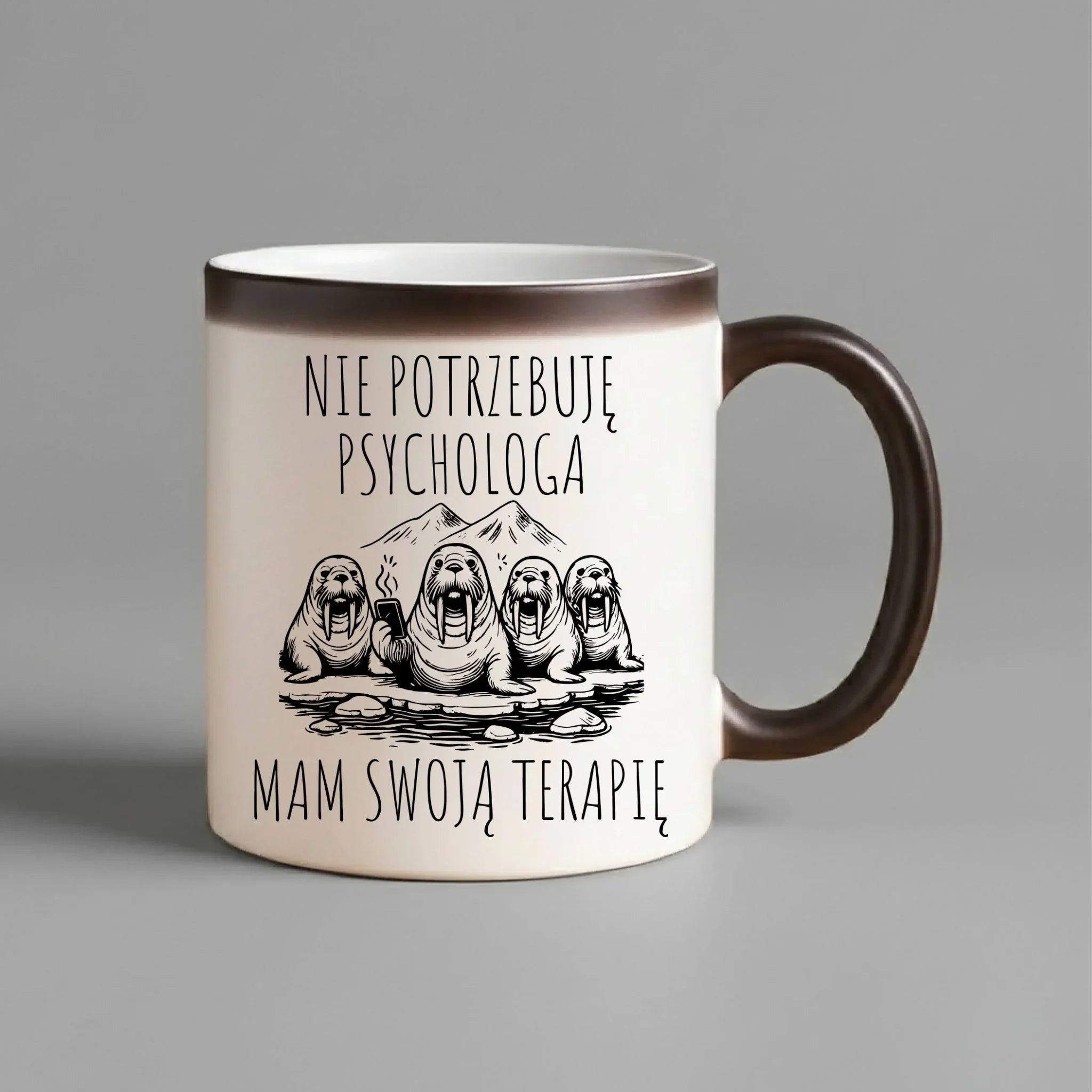 Kubek magiczny - prezent dla morsa - Nie potrzebuję psychologa HM14 - StoryCups.pl