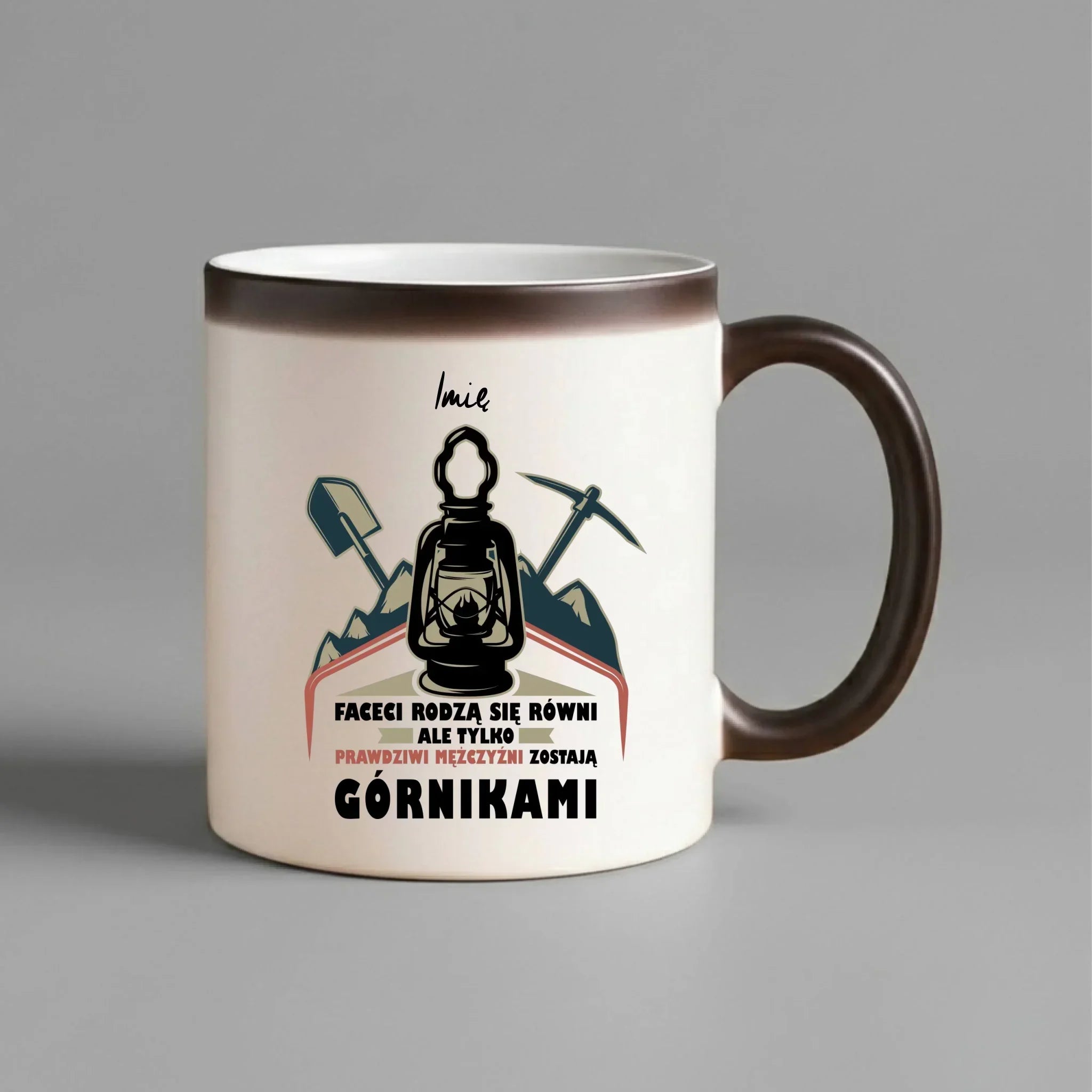 Kubek magiczny - prezent dla górnika - Prawdziwi mężczyźni zostają górnikami - personalizowany G08 - StoryCups.pl