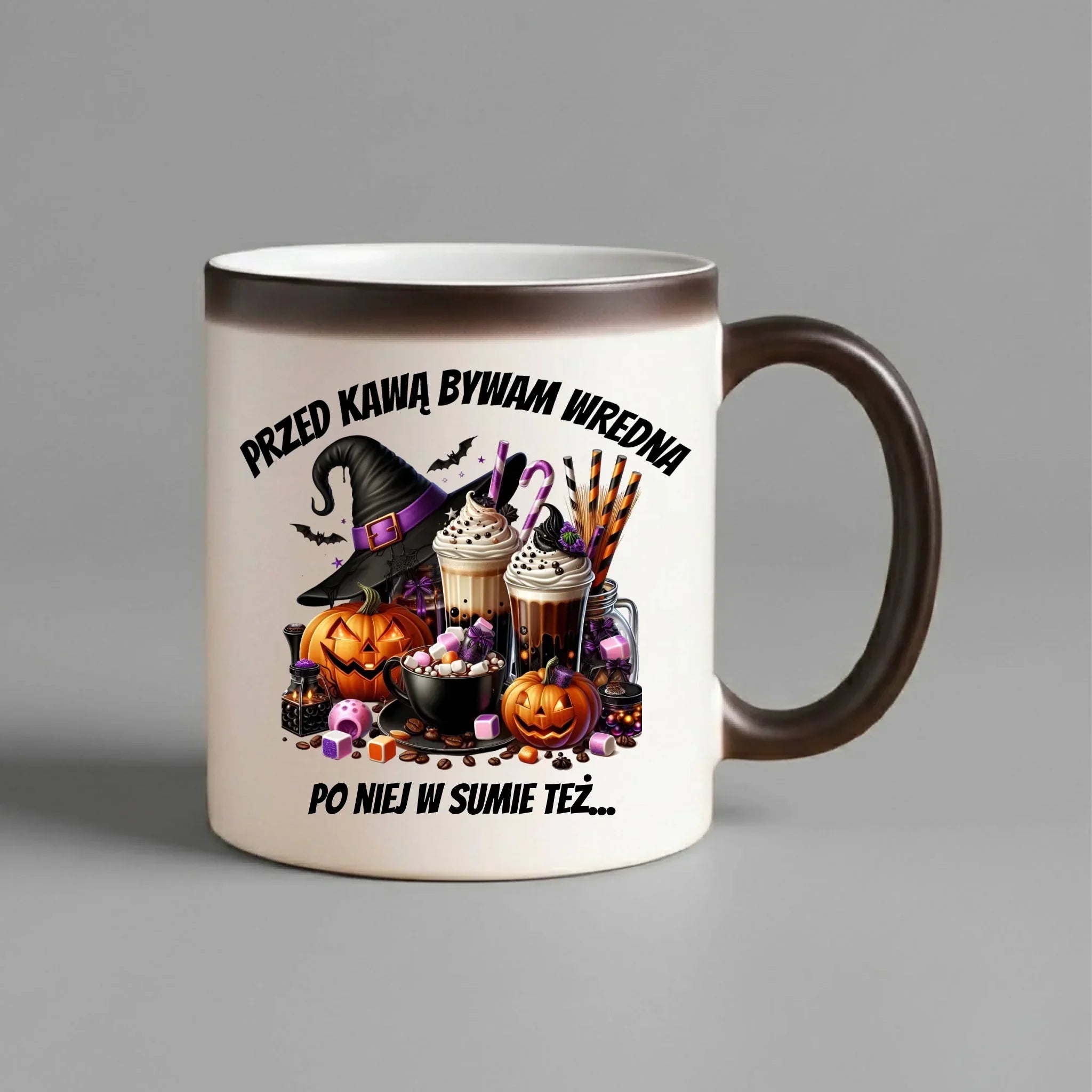 Kubek magiczny Halloween – Przed kawą bywam wredna, po niej w sumie też HL30 - StoryCups.pl