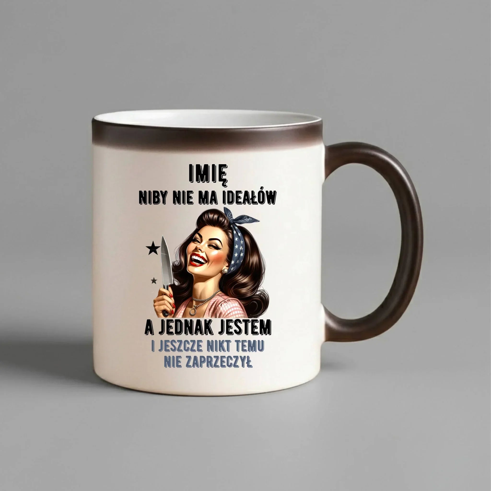 Kubek magiczny dla niej - Niby nie ma ideałów - personalizowany DZ01 - StoryCups.pl