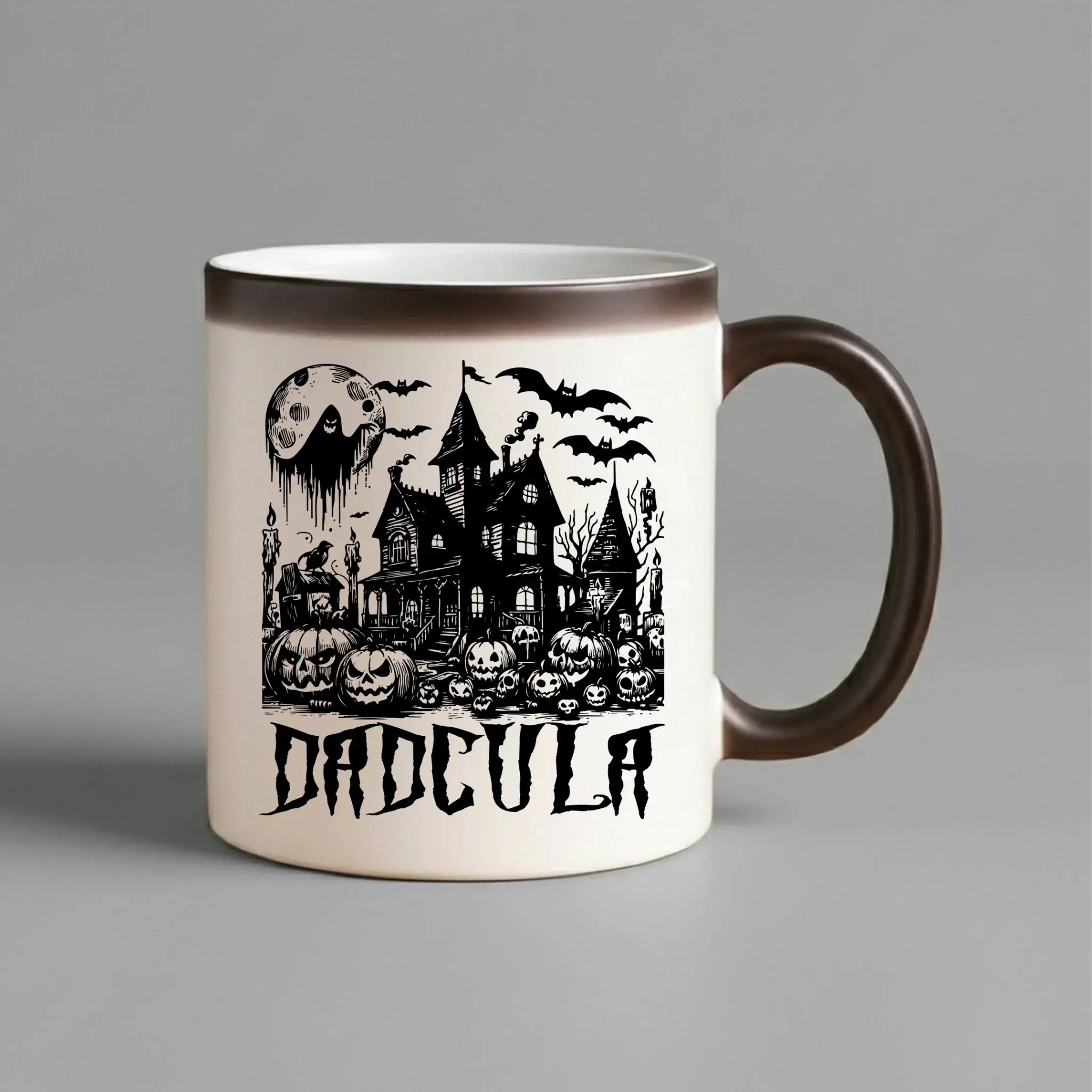 Kubek magiczny na Halloween dla taty - Upiorny dom - Dadcula HL19 - StoryCups.pl