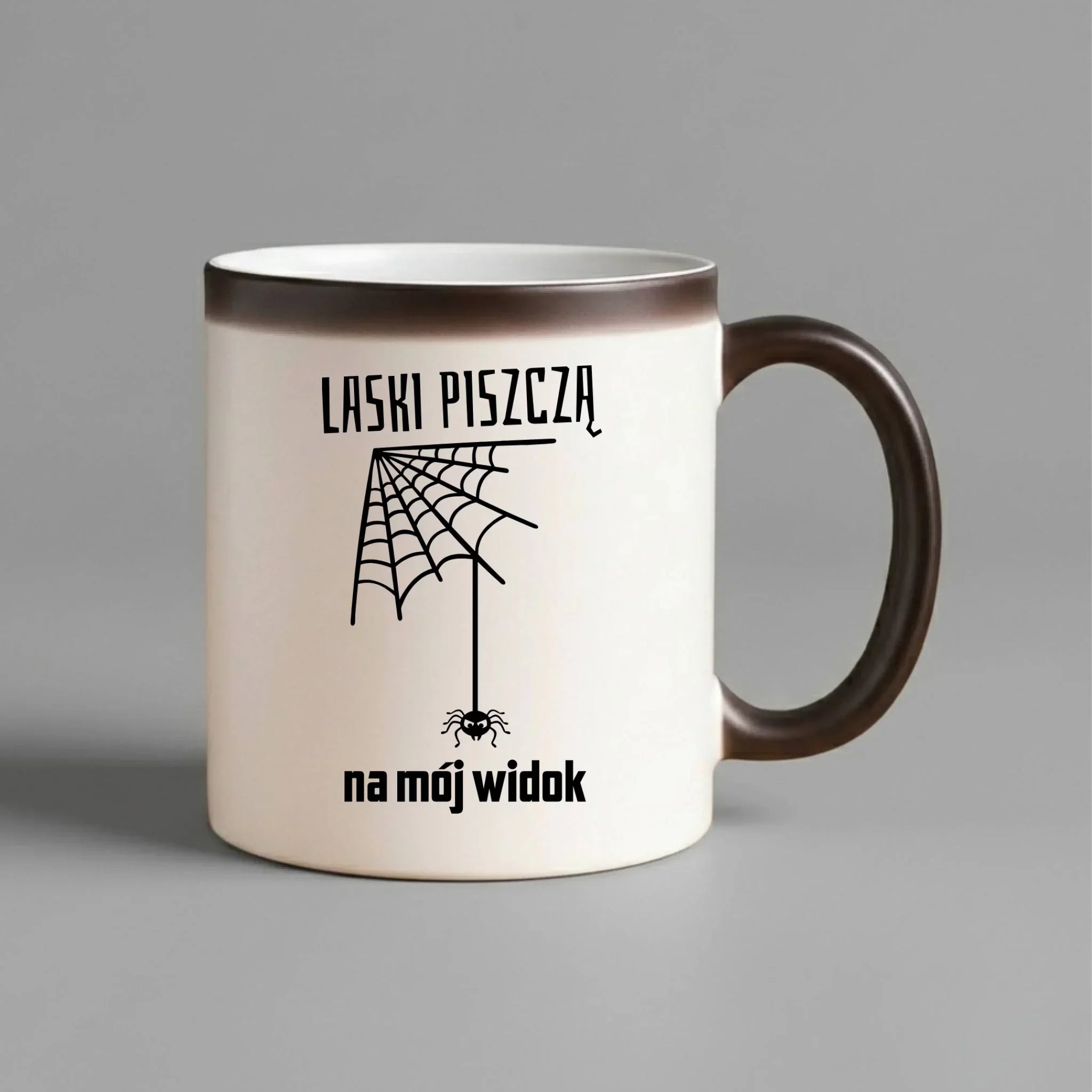 Kubek magiczny - prezent dla chłopaka - Laski piszczą na mój widok DCH13 - StoryCups.pl