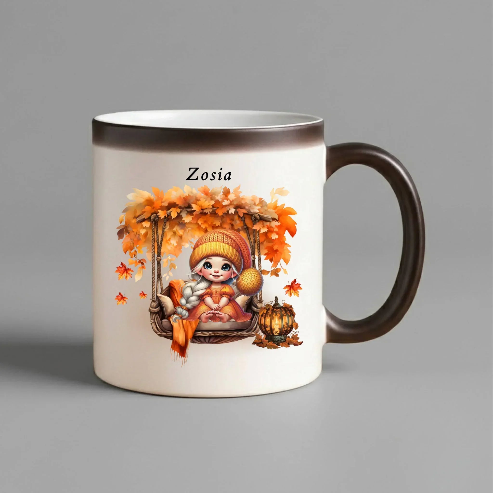 Kubek magiczny jesieniara - Dziewczynka z liśćmi - personalizowany JS17 - StoryCups.pl