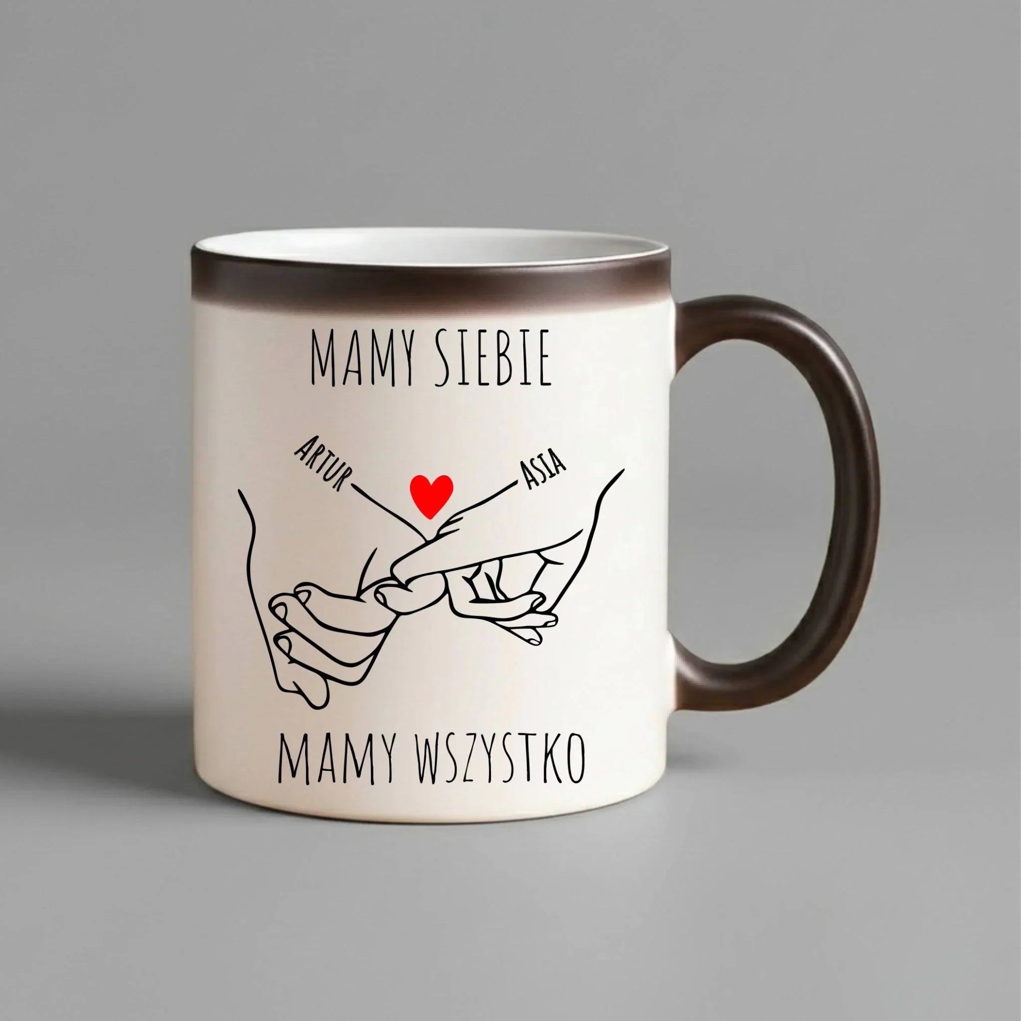 Kubek magiczny dla par - Zaplecione ręce mamy siebie mamy wszystko - personalizowany W63 - StoryCups.pl