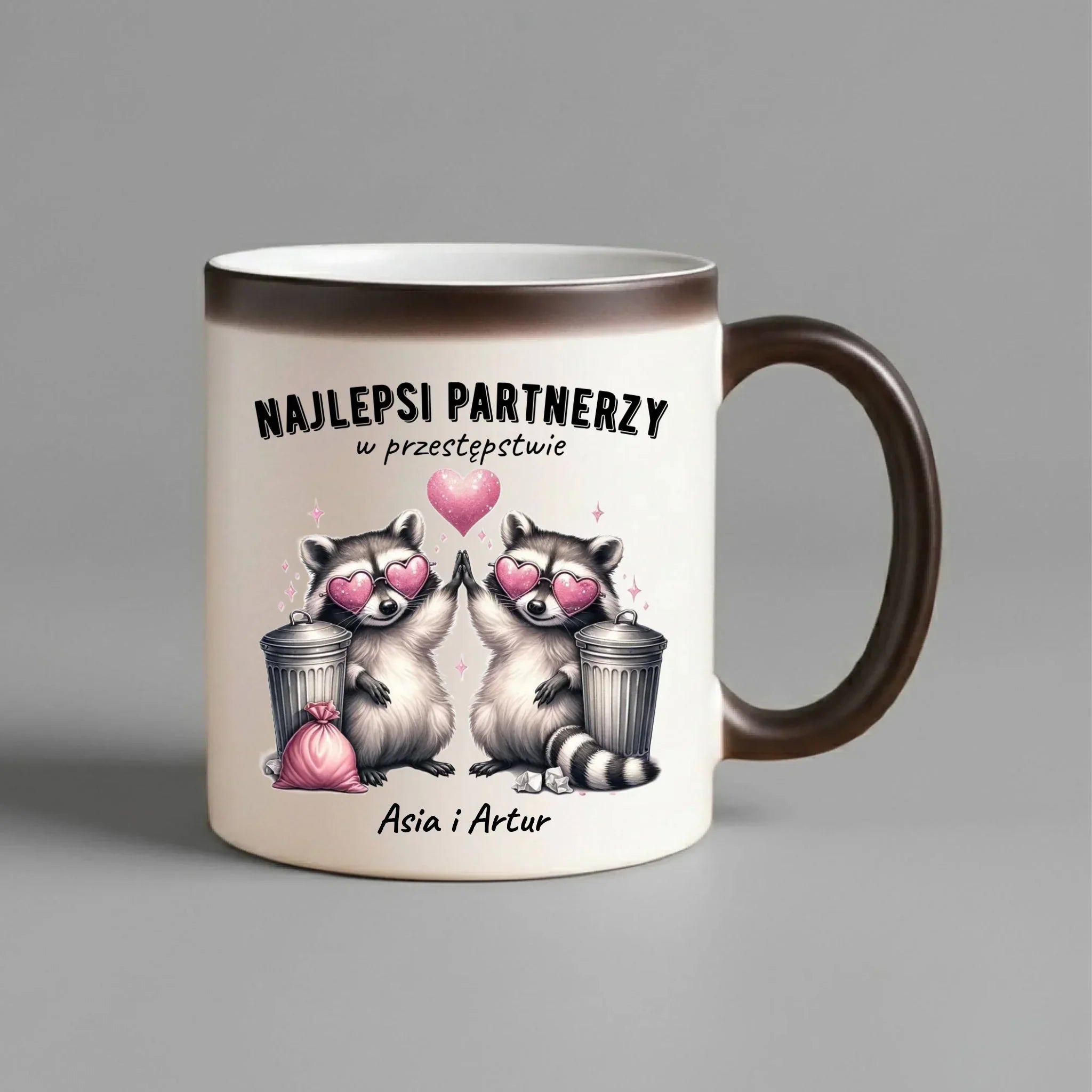 Kubek magiczny dla par - Najlepsi partnerzy w przestępstwie - personalizowany W27 - StoryCups.pl