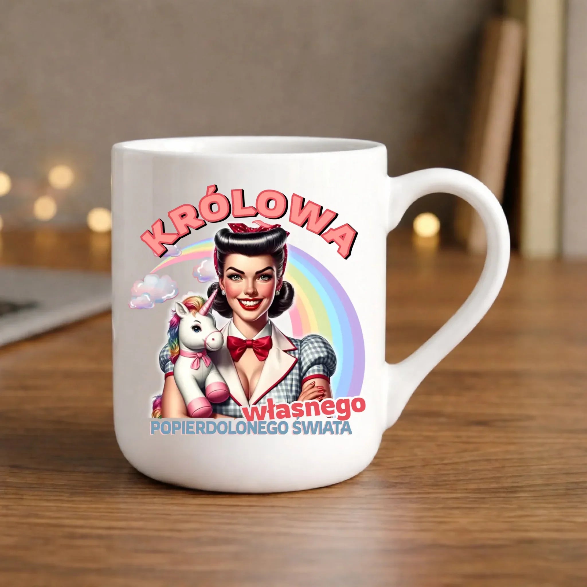 Śmieszny kubek elegant retro – Królowa własnego popierd*onego świata - bez cenzury DZ08 - StoryCups.pl