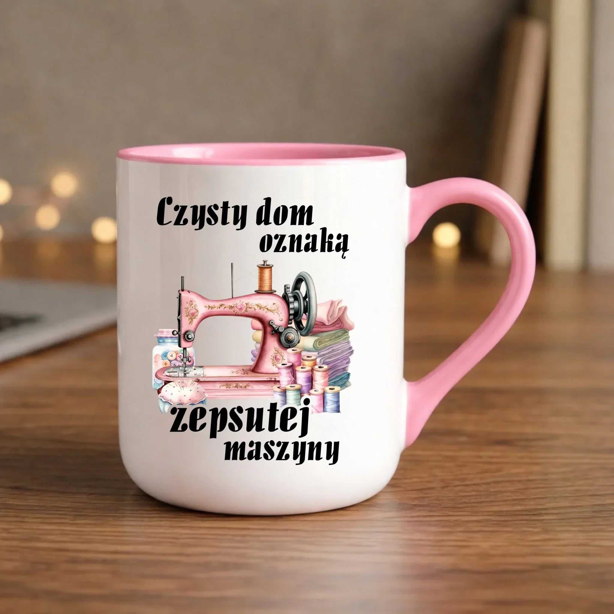Kubek elegant szyciowy dla krawcowej - Czysty dom oznaką zepsutej maszyny HS15 - StoryCups.pl