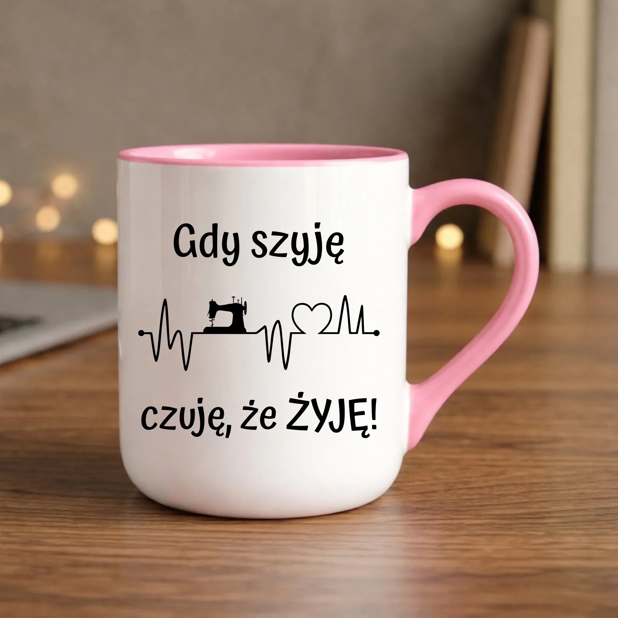 Kubek elegant szyciowy dla krawcowej - Gdy szyję czuję, że żyję HS12 - StoryCups.pl