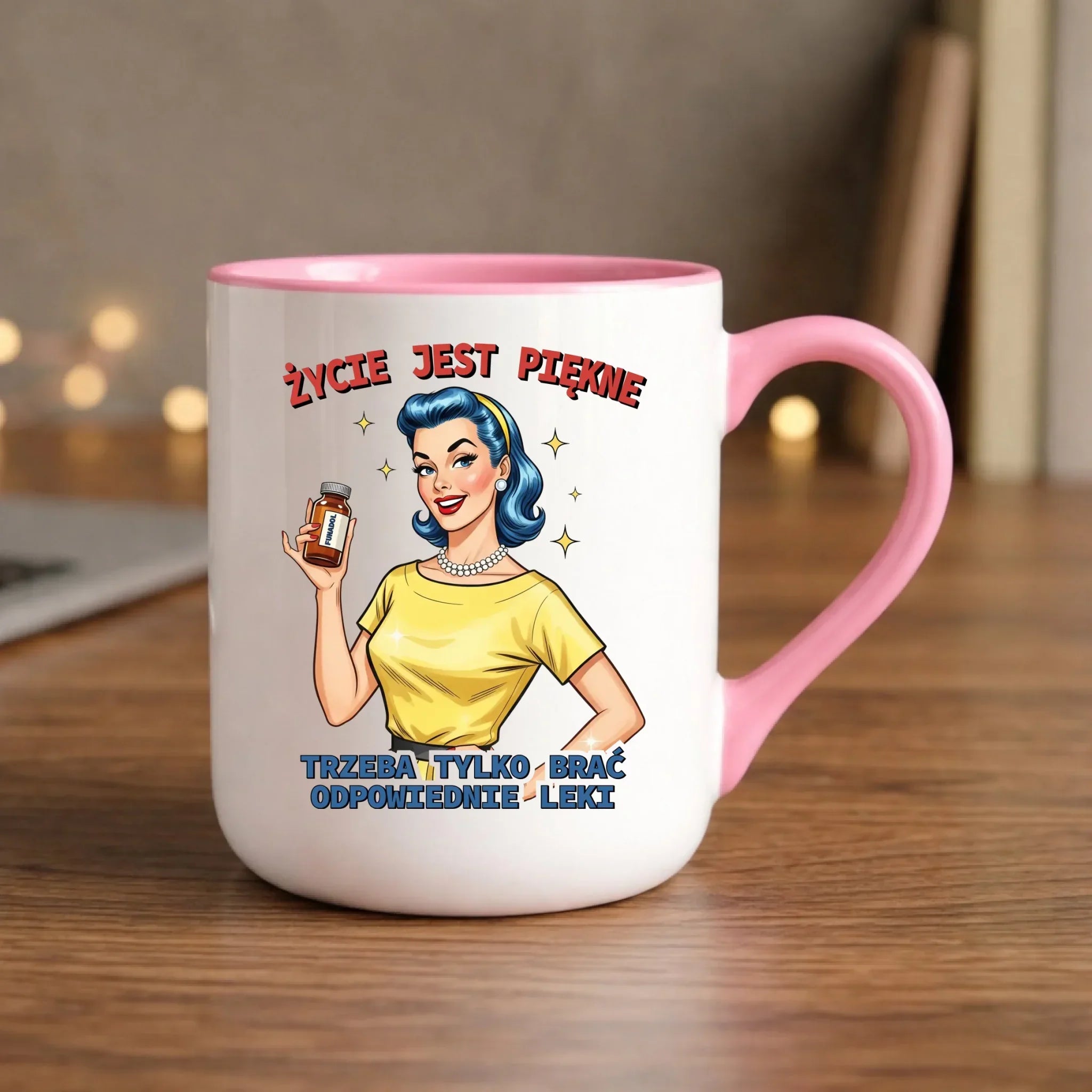 Śmieszny kubek elegant retro - Życie jest piękne, trzeba brać odpowiednie leki DZ14 - StoryCups.pl
