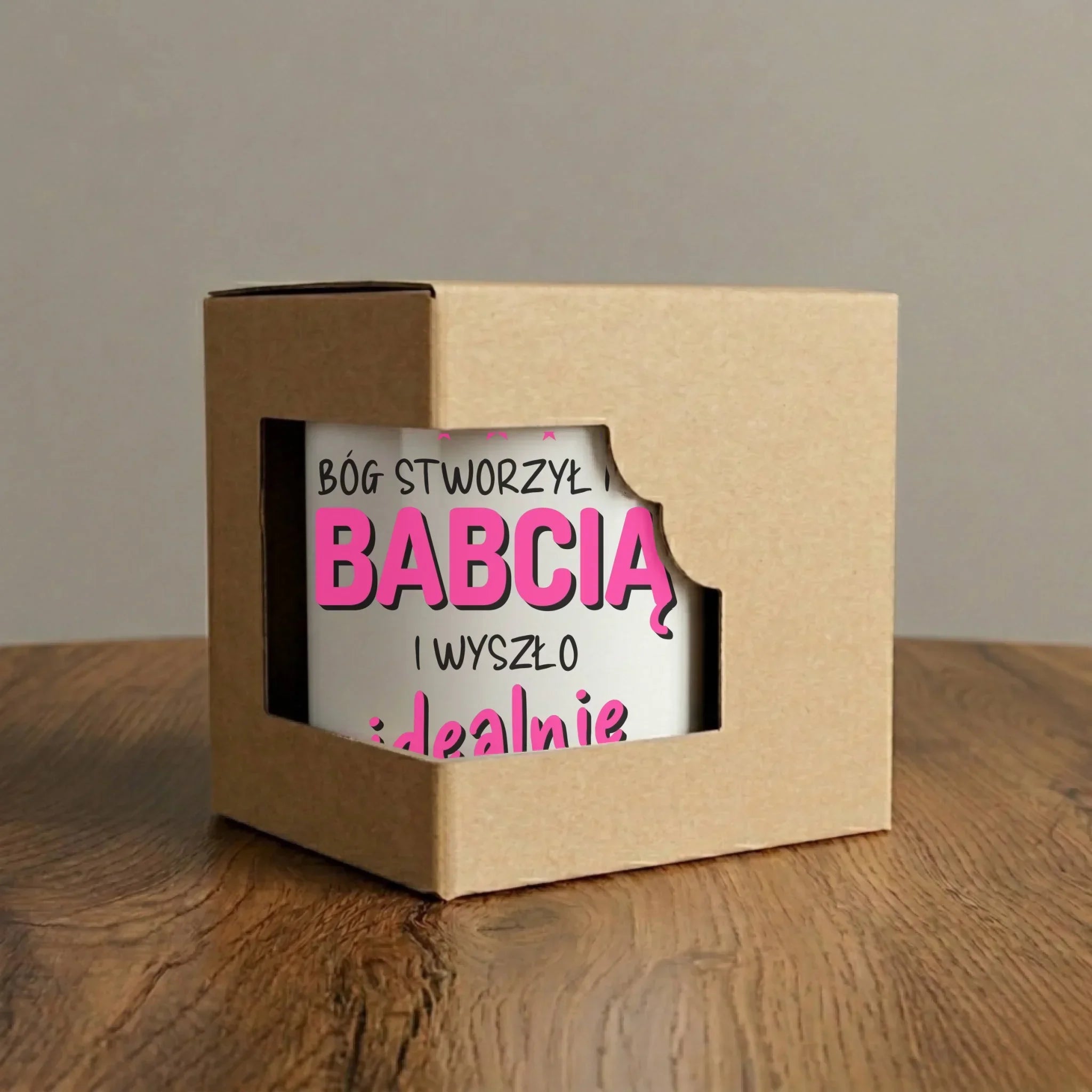 Kubek elegant dla babci - Bóg stworzył mnie babcią i wyszło idealnie B08 - StoryCups.pl