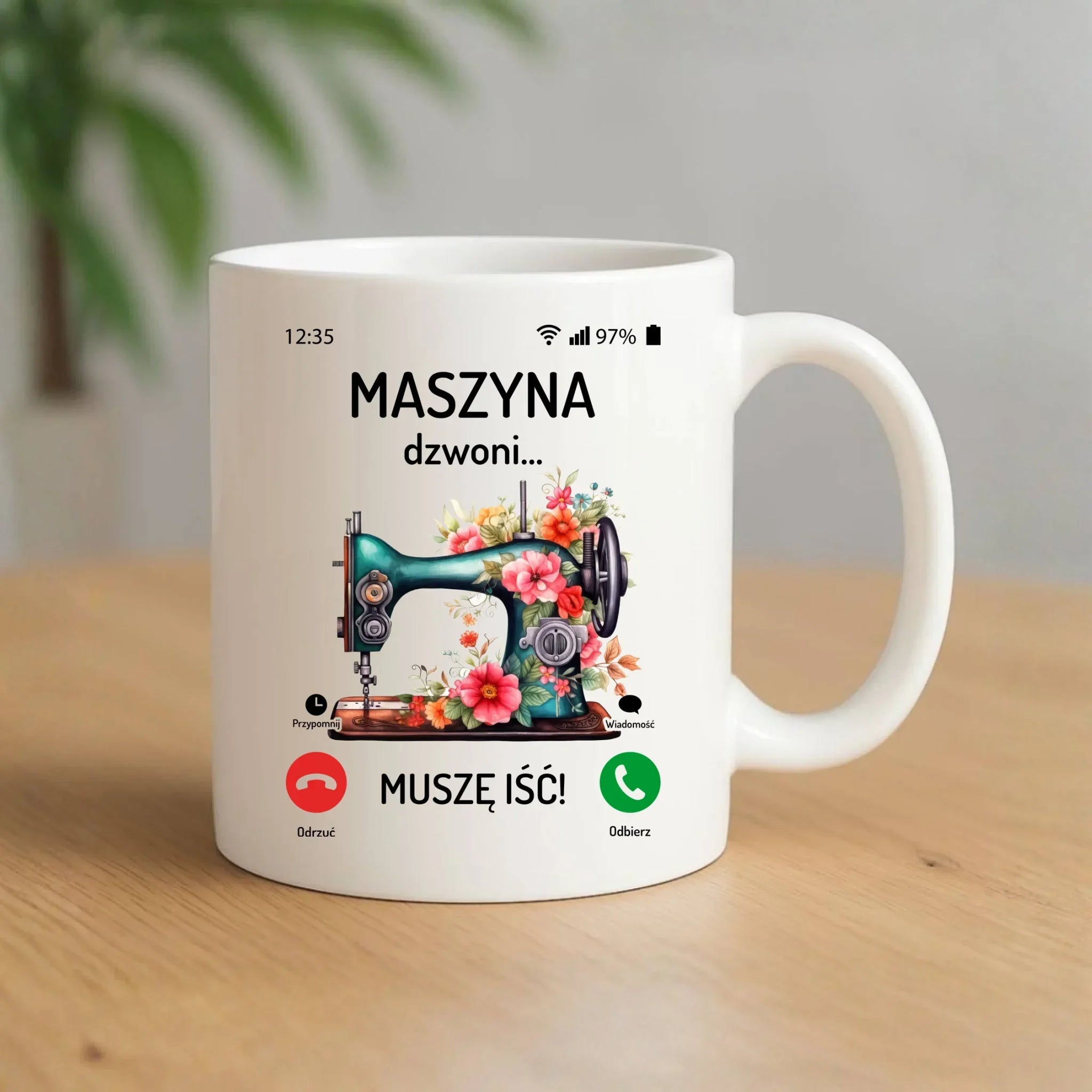 Kubek szyciowy dla krawcowej – Maszyna dzwoni muszę iść HS05 - StoryCups.pl