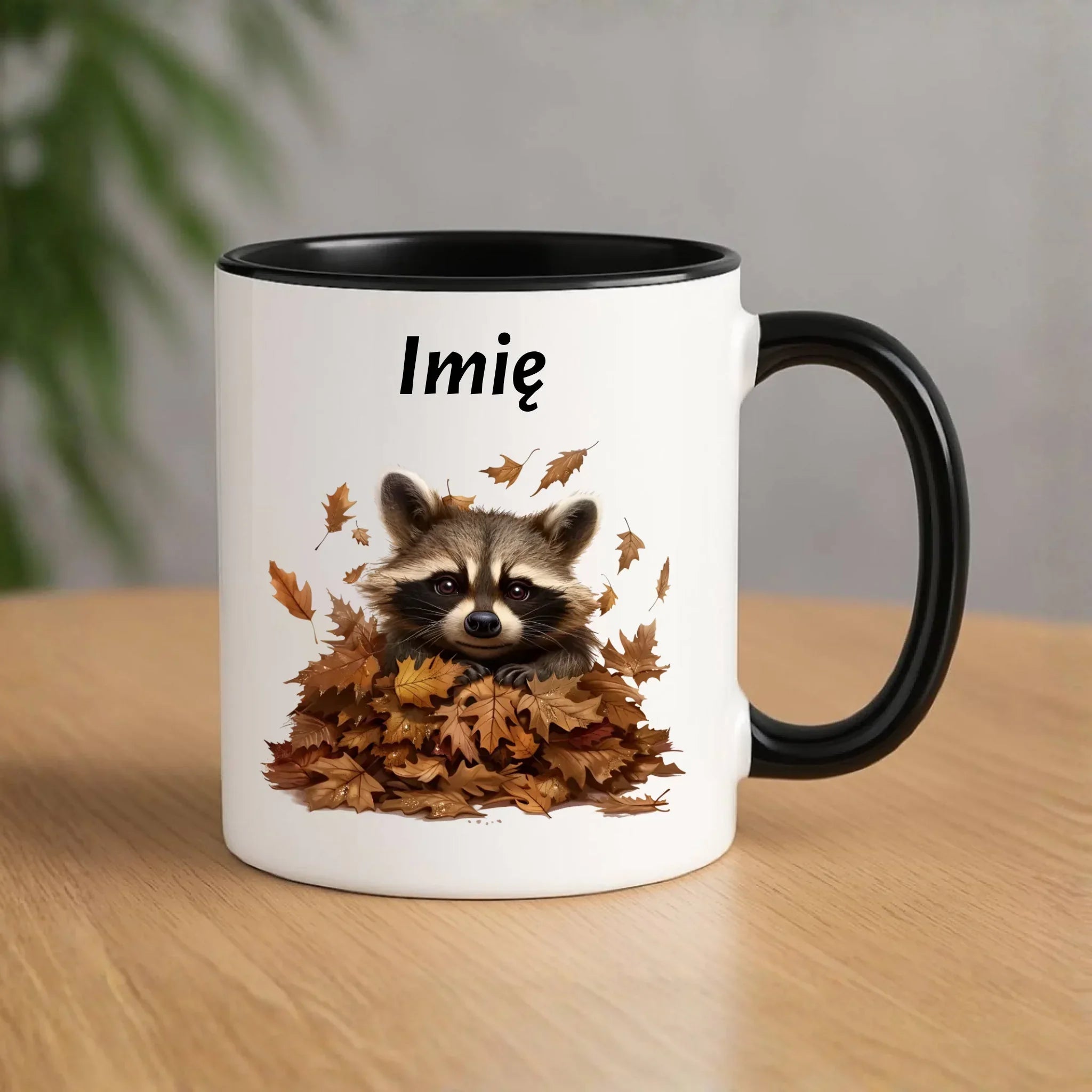 Kubek jesienny - Szop w liściach - personalizowany JS24 - StoryCups.pl