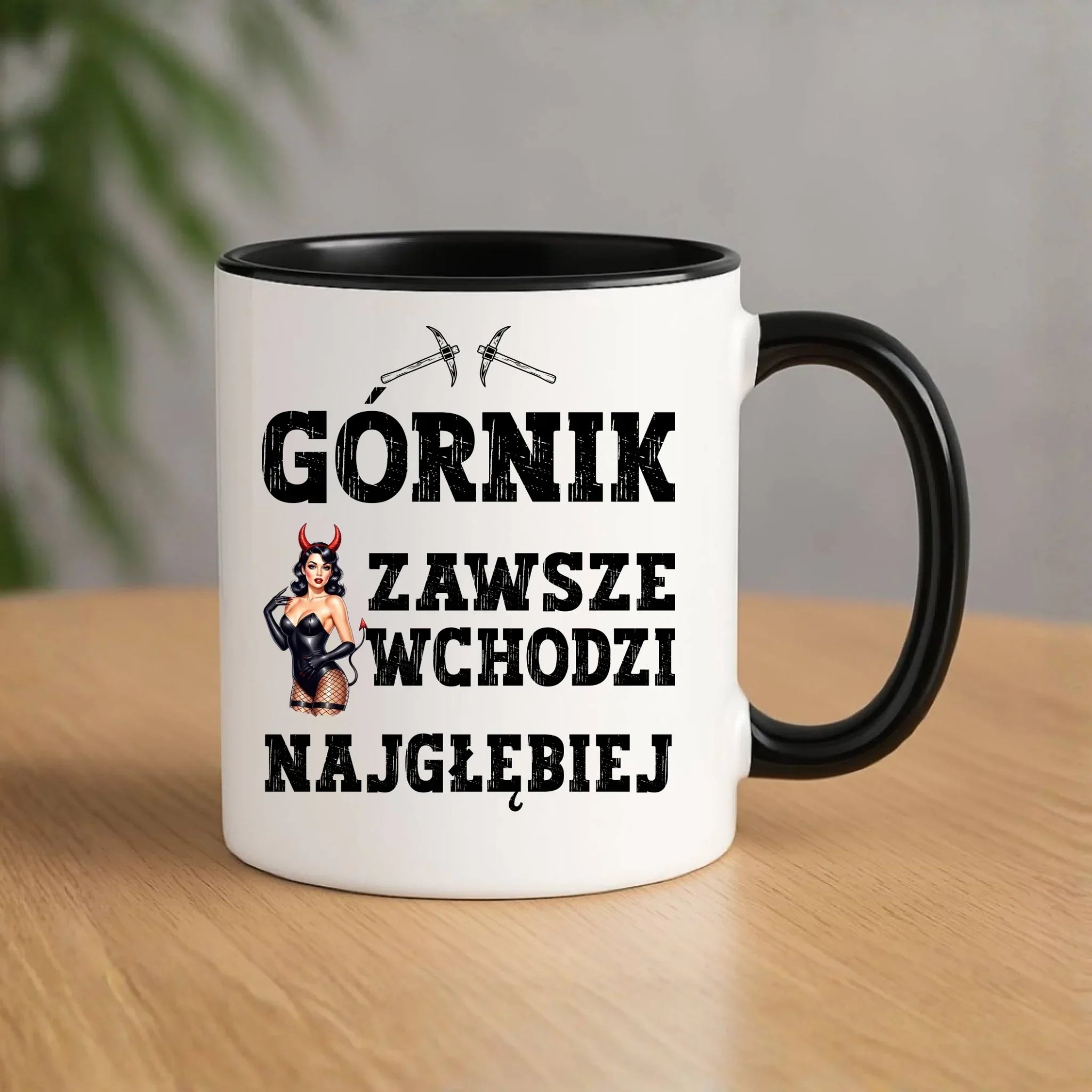 Kubek - prezent dla górnika - Górnik zawsze wchodzi najgłębiej G22 - StoryCups.pl