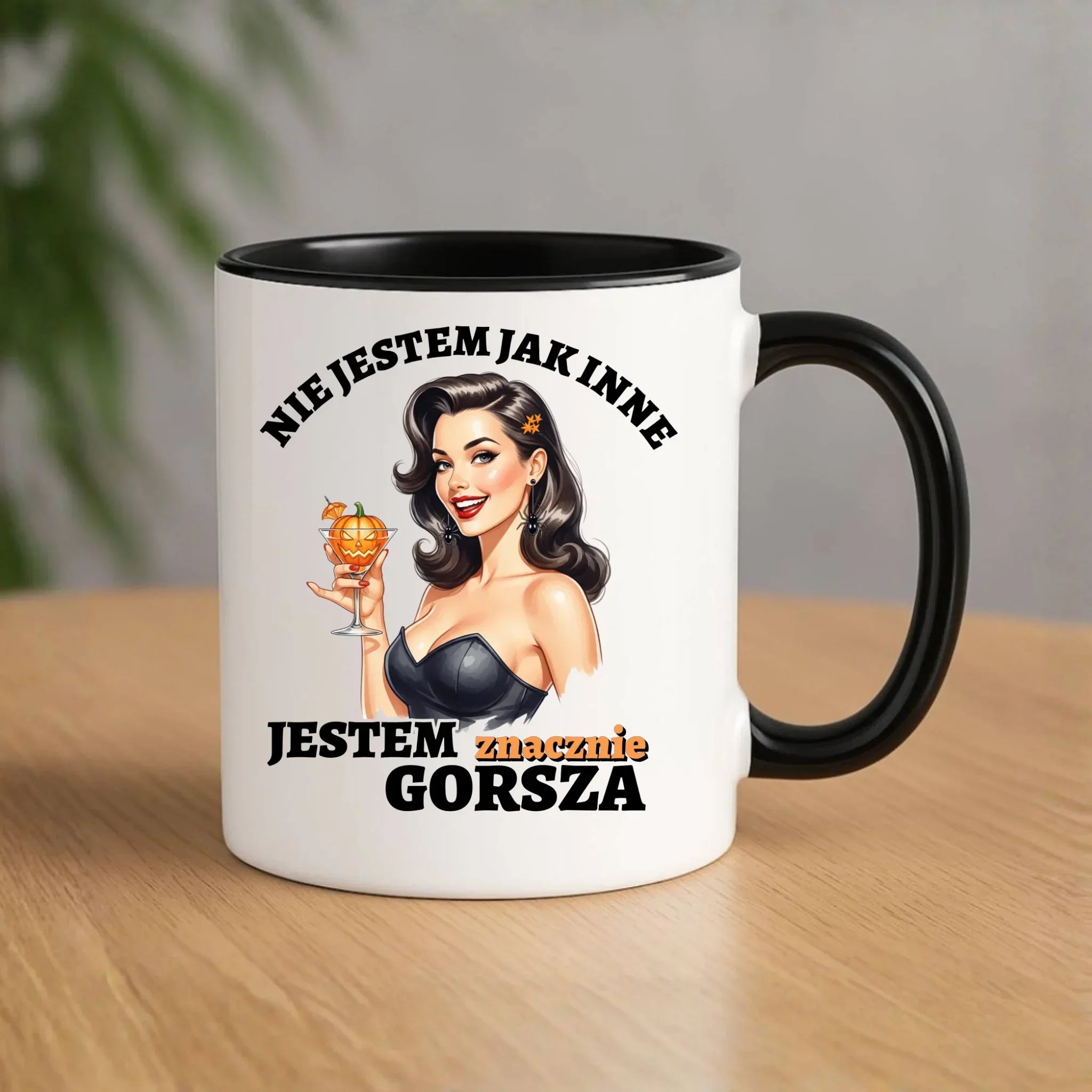 Kubek damski halloweenowy - Nie jestem jak inne HL24 - StoryCups.pl