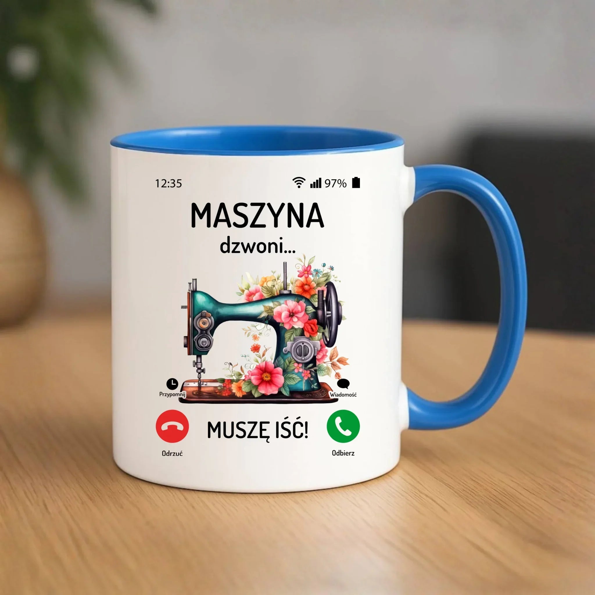 Kubek szyciowy dla krawcowej – Maszyna dzwoni muszę iść HS05 - StoryCups.pl