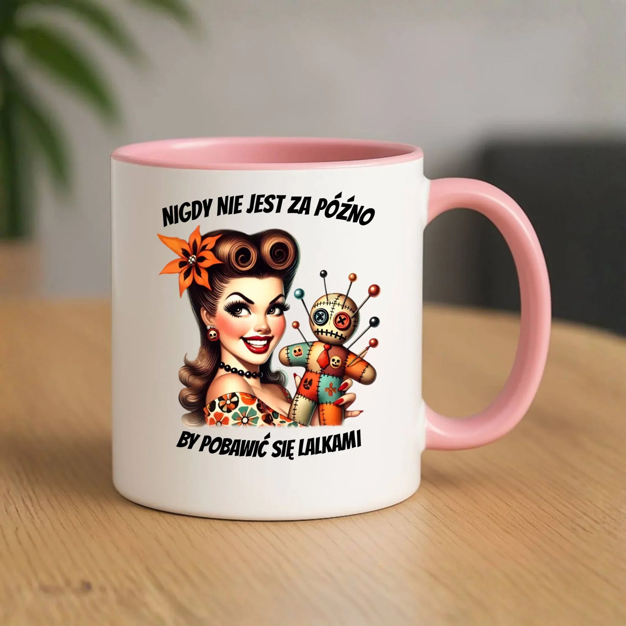 Kubek dla niej - Laleczka Voodoo retro DZ21 - StoryCups.pl