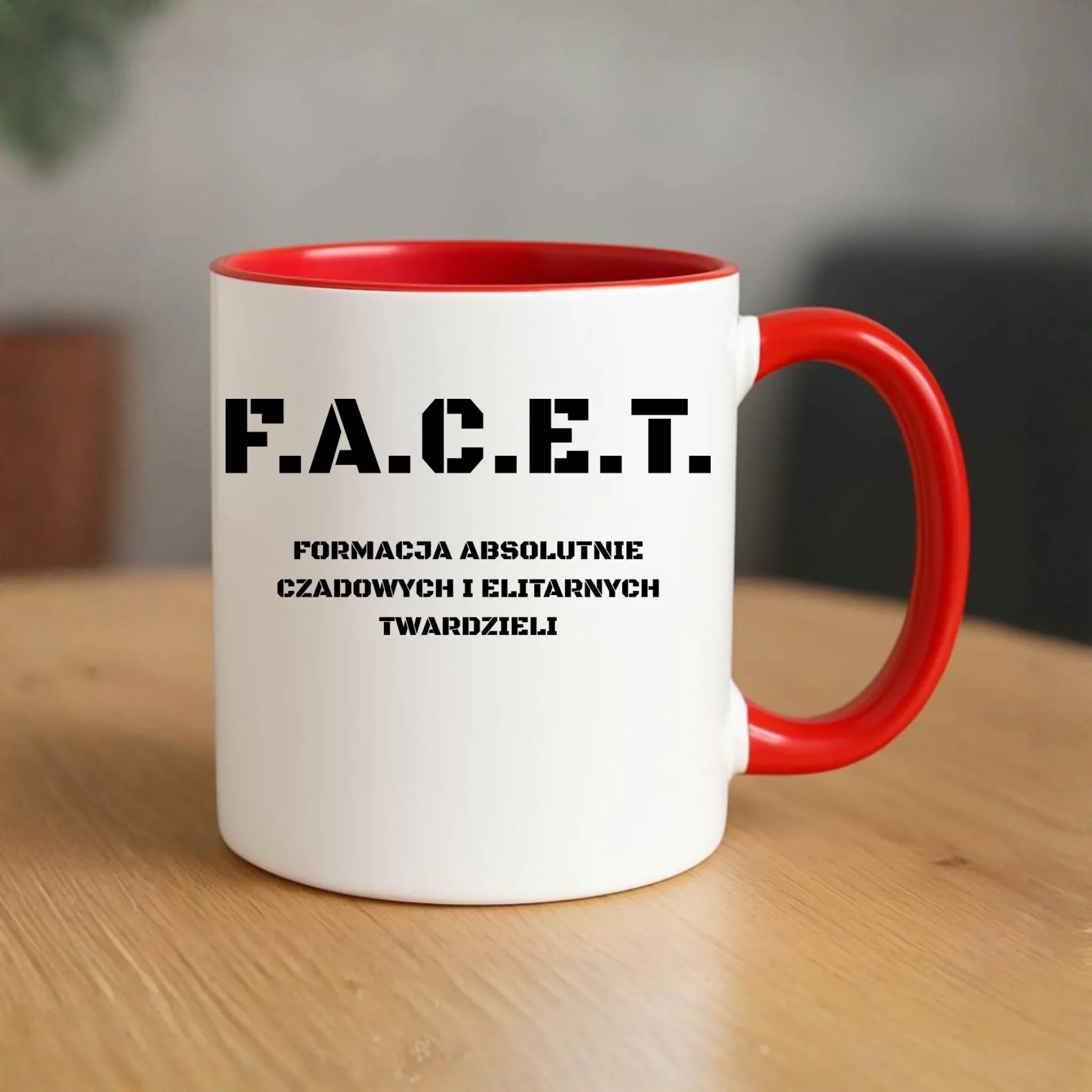 Śmieszny kubek - Prezent dla chłopaka kolegów z pracy - F.A.C.E.T. Formacja Absolutnie Czadowych i Elitarnych Twardzieli DCH23 - StoryCups.pl