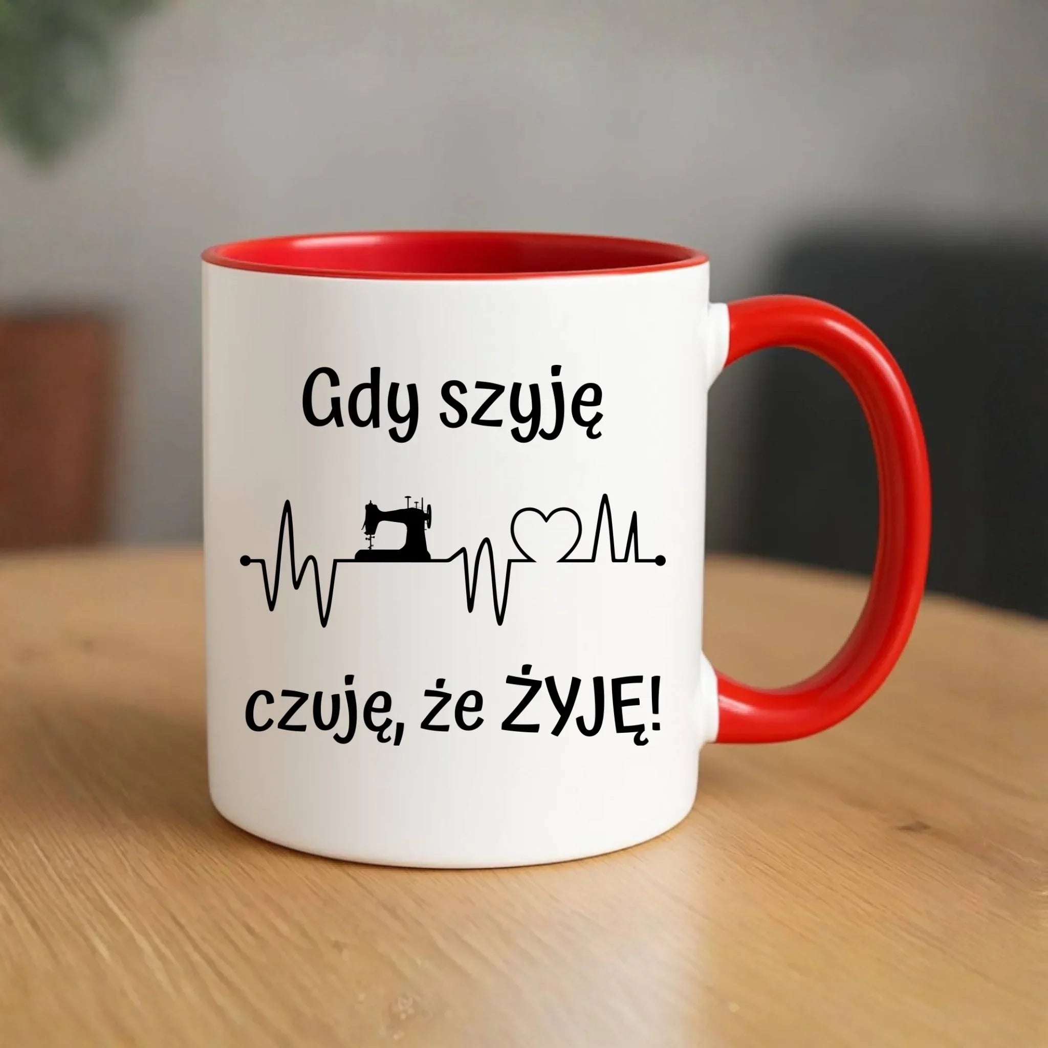 Kubek szyciowy dla krawcowej – Gdy szyję czuję, że żyję HS12 - StoryCups.pl