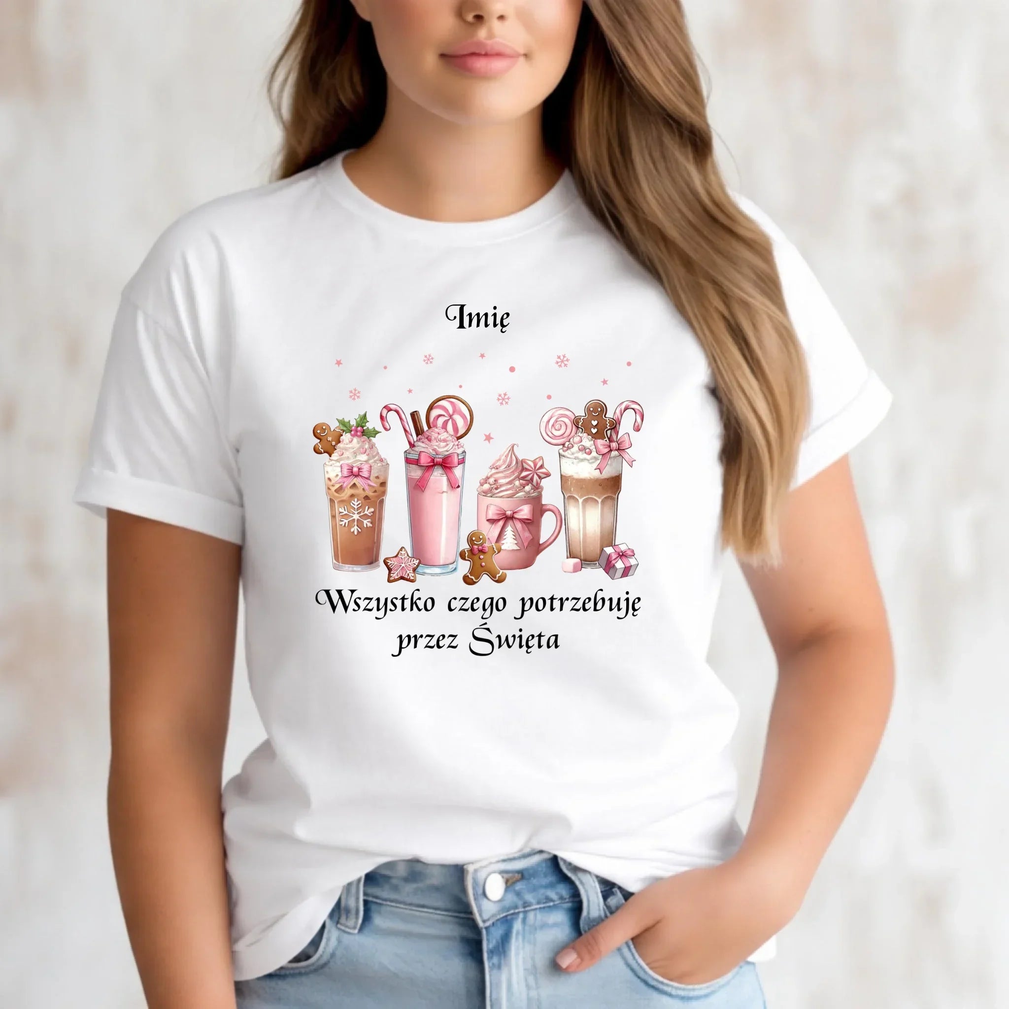 Koszulka damska świąteczna - Zimowa kawa Wszystko czego potrzebuję przez Święta - personalizowana BN46 - StoryCups.pl