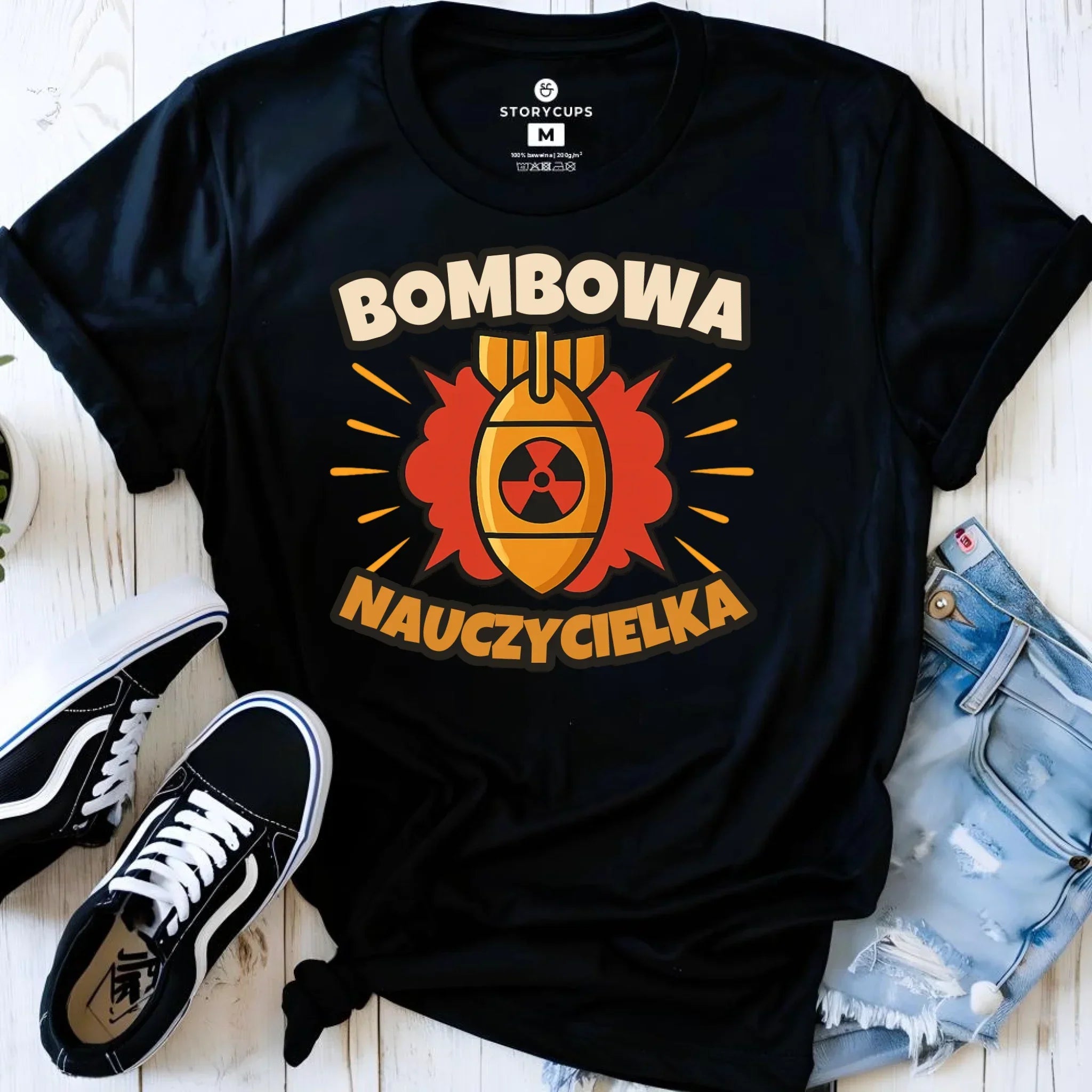 Koszulka damska dla nauczycielki - Bombowa Nauczycielka N34 - StoryCups.pl