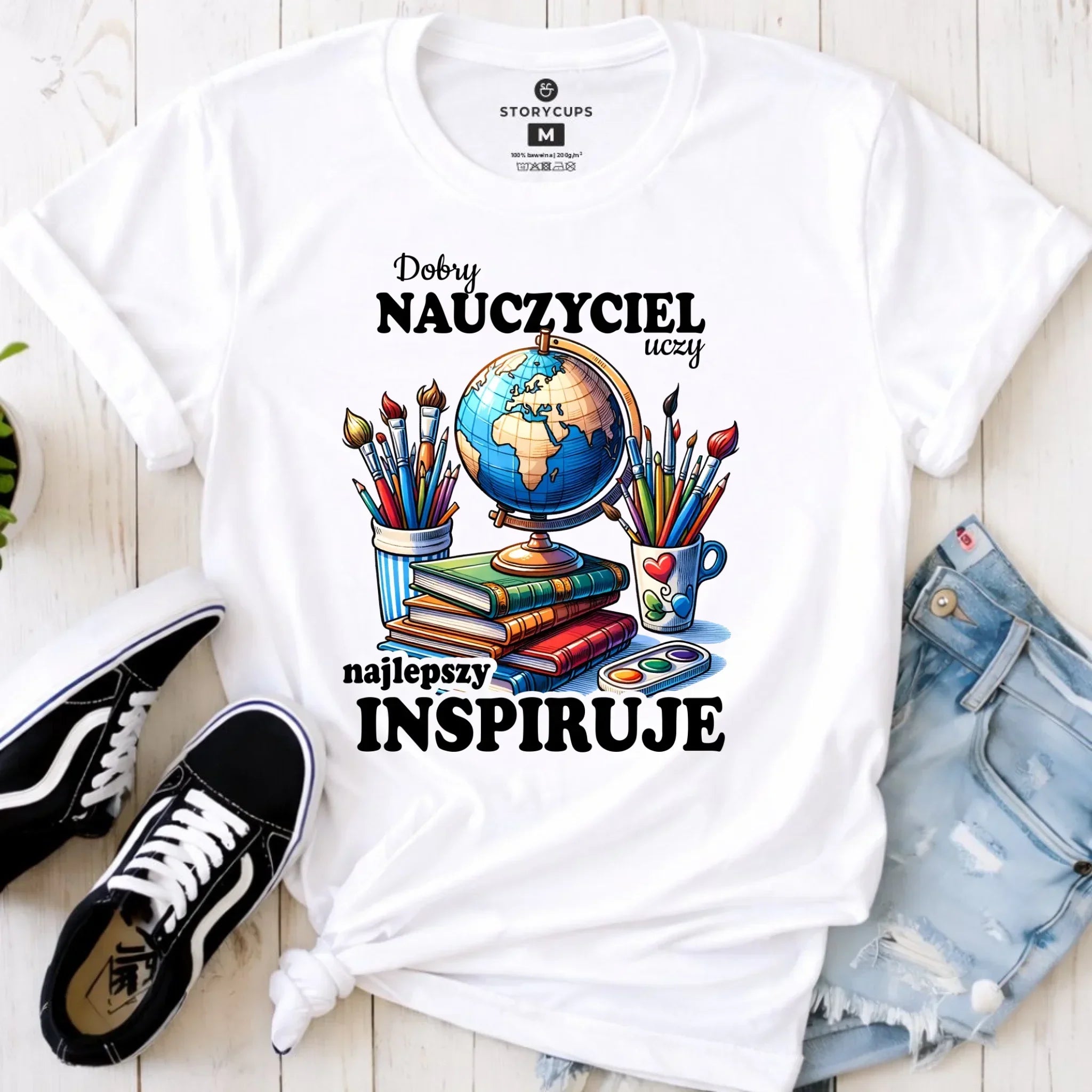 Koszulka dla nauczycielki - Dobry nauczyciel uczy najlepszy inspiruje N72 - StoryCups.pl