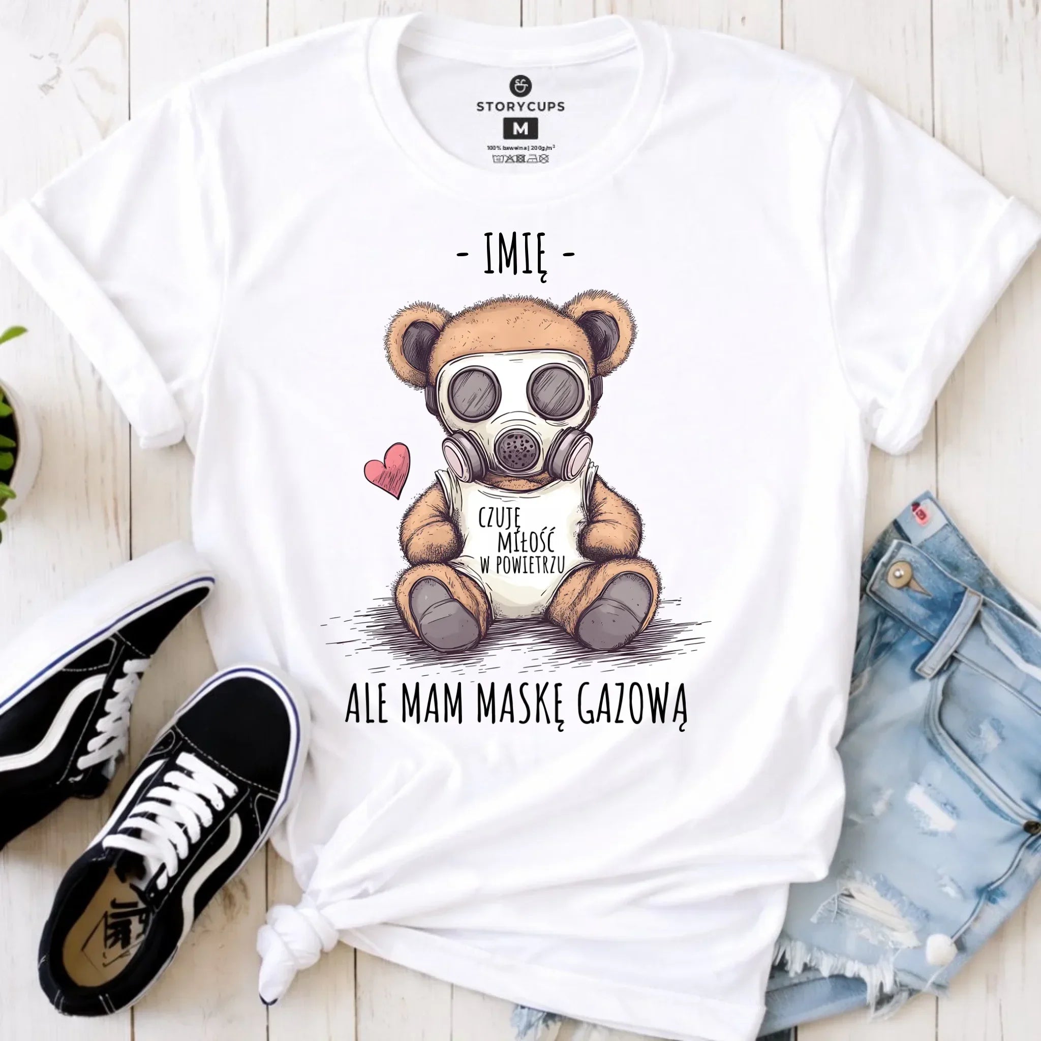 Koszulka damska - Miś w masce gazowej - Czuję miłość w powietrzu - personalizowana W38 - StoryCups.pl