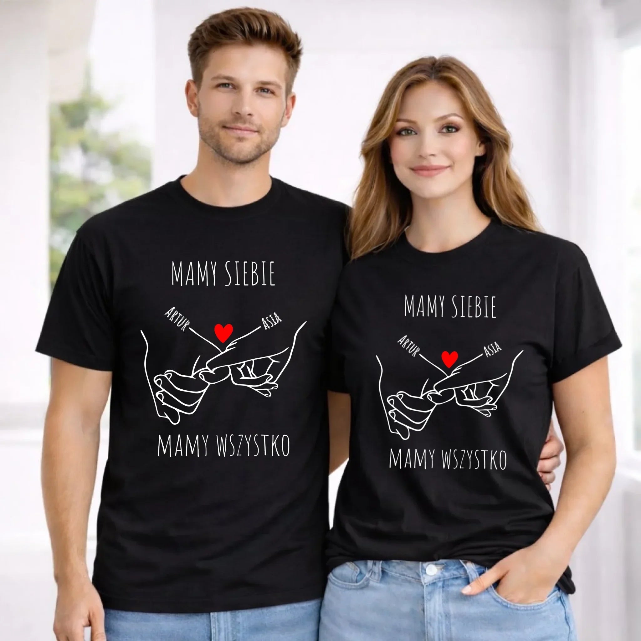 Zestaw koszulek dla par - Zaplecione ręce mamy siebie mamy wszystko - personalizowany W63 - StoryCups.pl