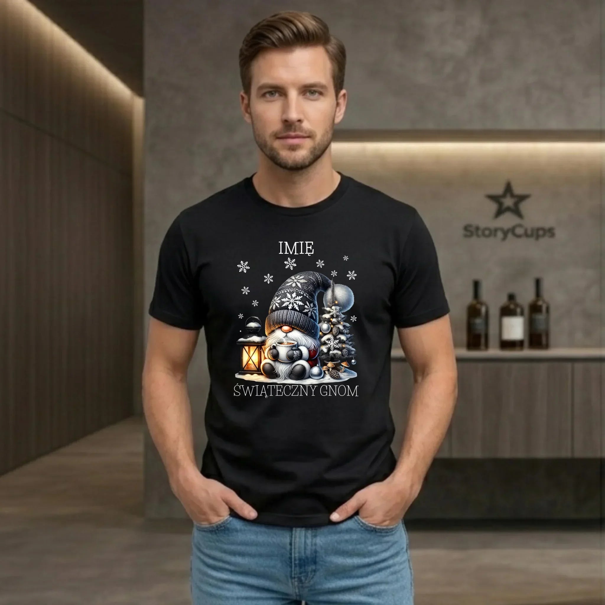 Koszulka męska świąteczna - Gnom z czekoladą - personalizowana BN41 - StoryCups.pl