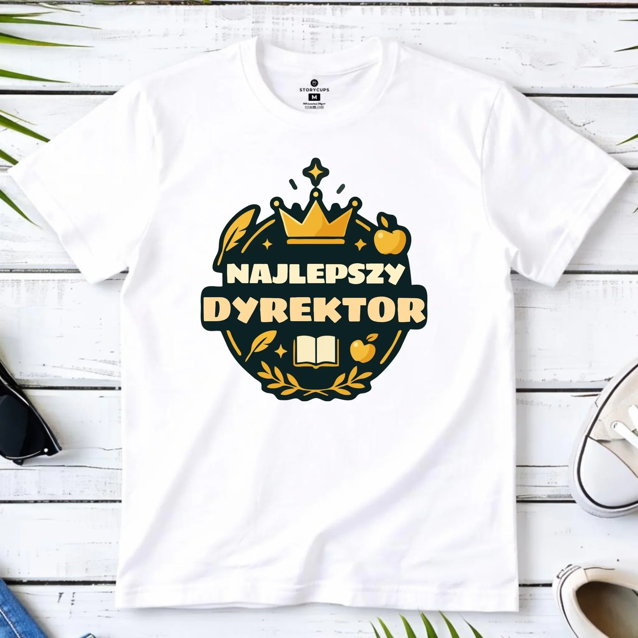 Koszulka męska dla dyrektora szkoły - Najlepszy Dyrektor N48 - StoryCups.pl