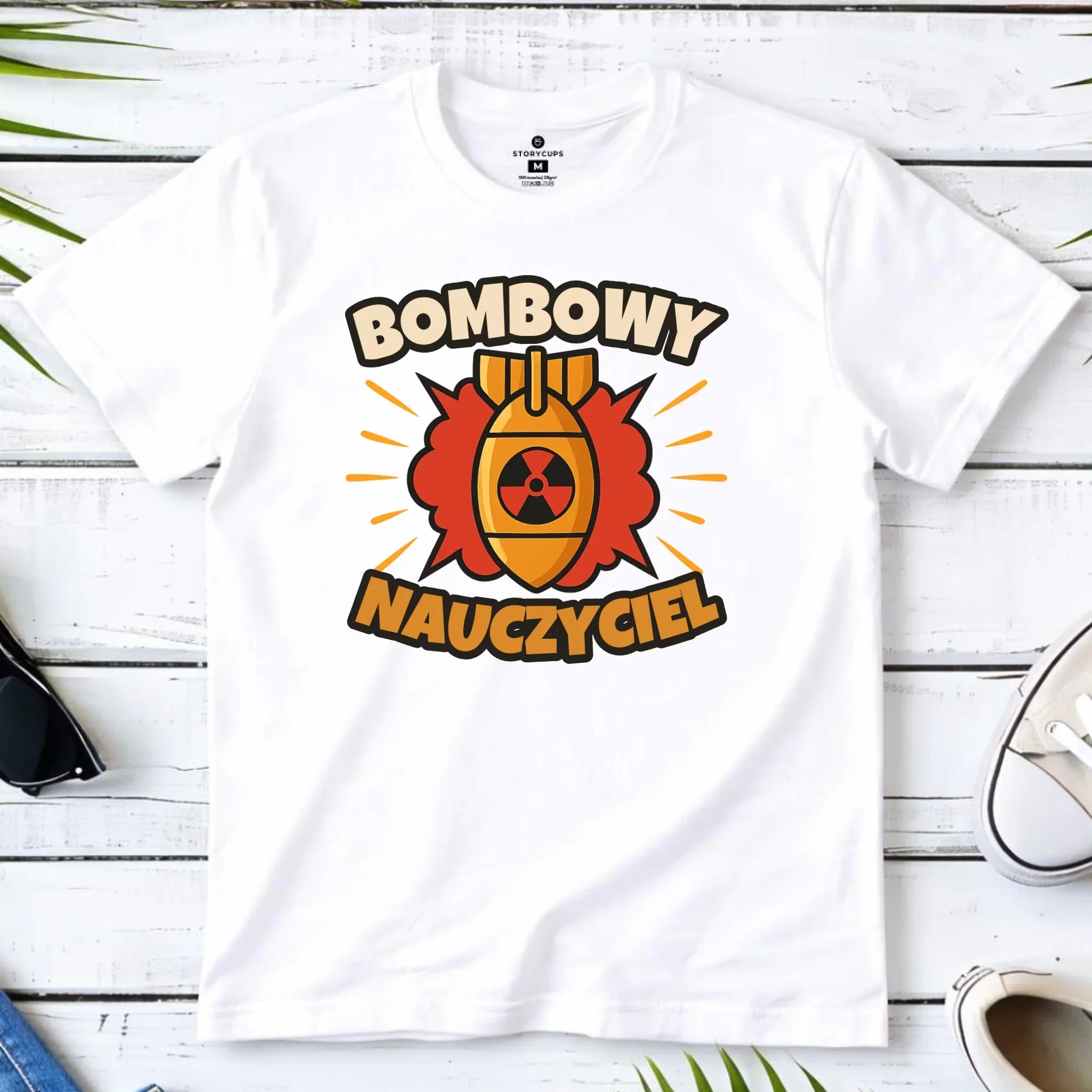 Koszulka męska dla nauczyciela - Bombowy Nauczyciel N36 - StoryCups.pl