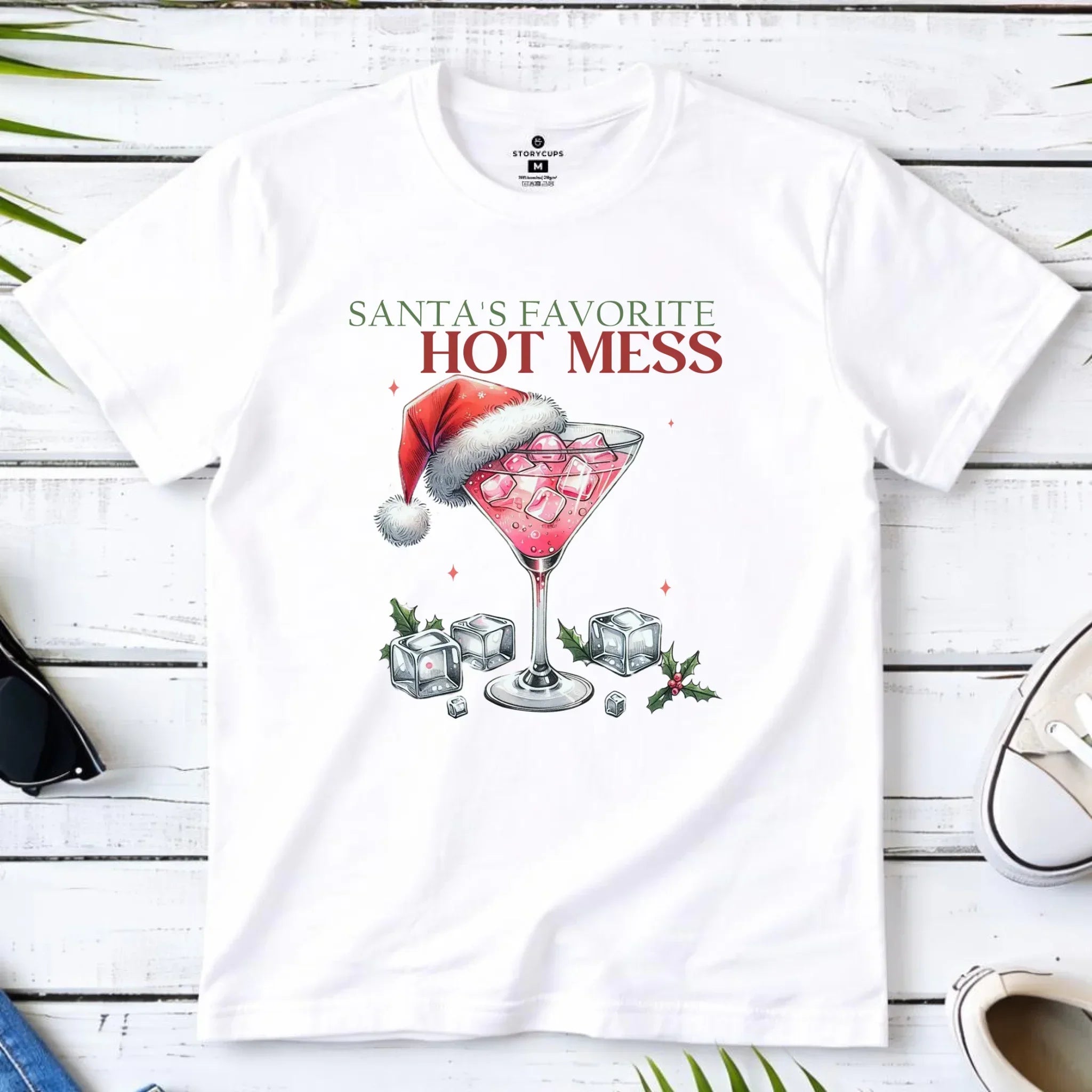 Koszulka męska świąteczna - Santa's favorite hot mess BN75 - StoryCups.pl