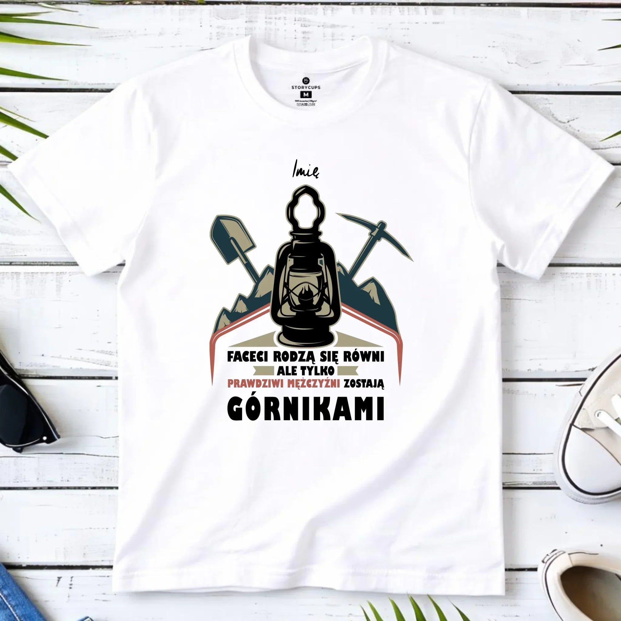 Koszulka męska - prezent dla górnika - Prawdziwi mężczyźni zostają górnikami - personalizowana G08 - StoryCups.pl