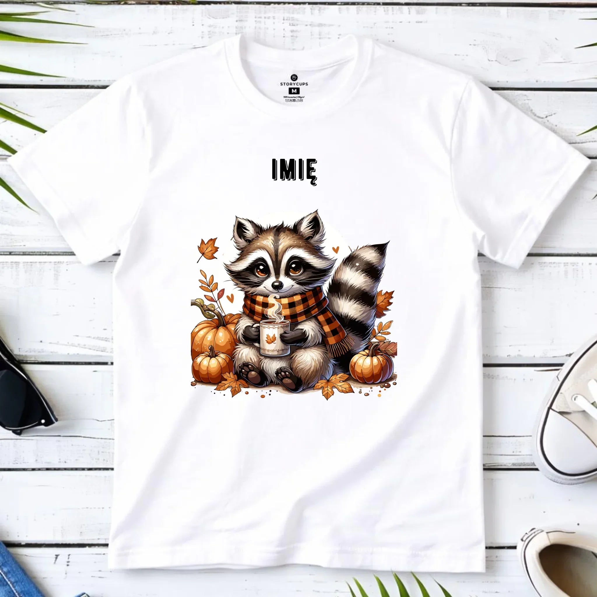 Koszulka męska jesienna – Szop z kawą i dyniami - personalizowana JS16 - StoryCups.pl
